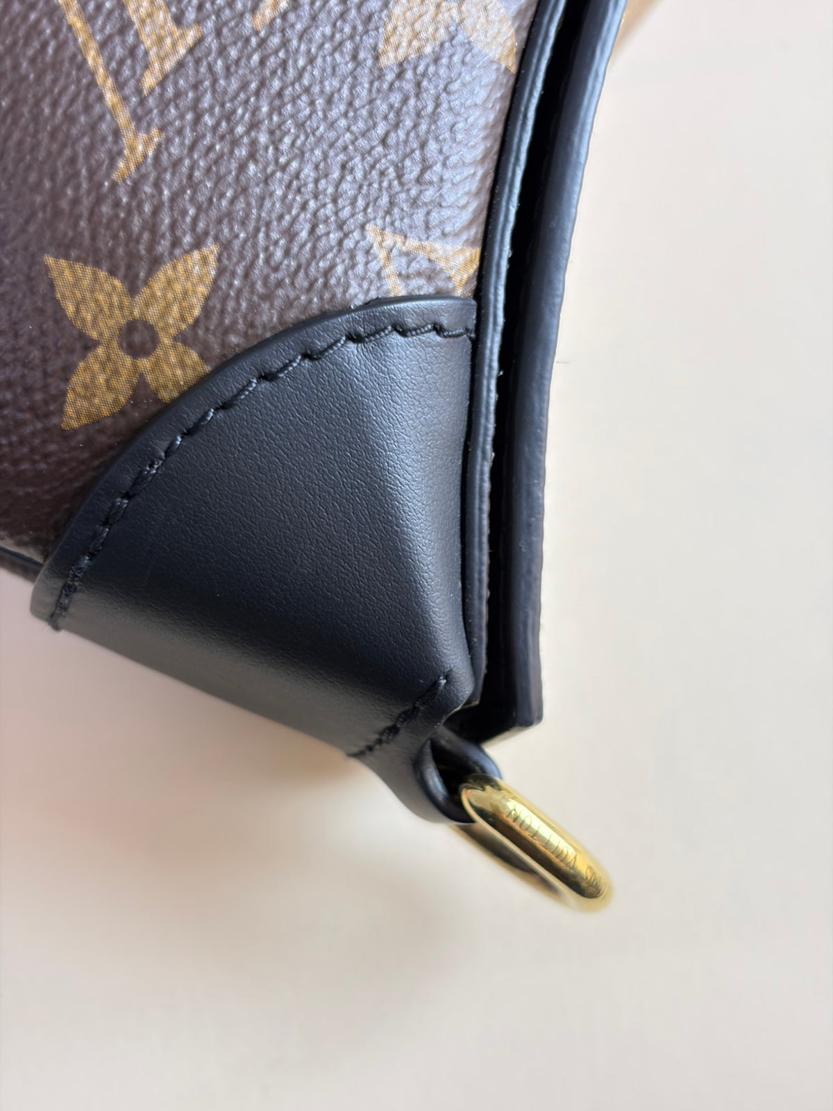 Louis Vuitton monogram reverse canvas black/ leather lv twinny