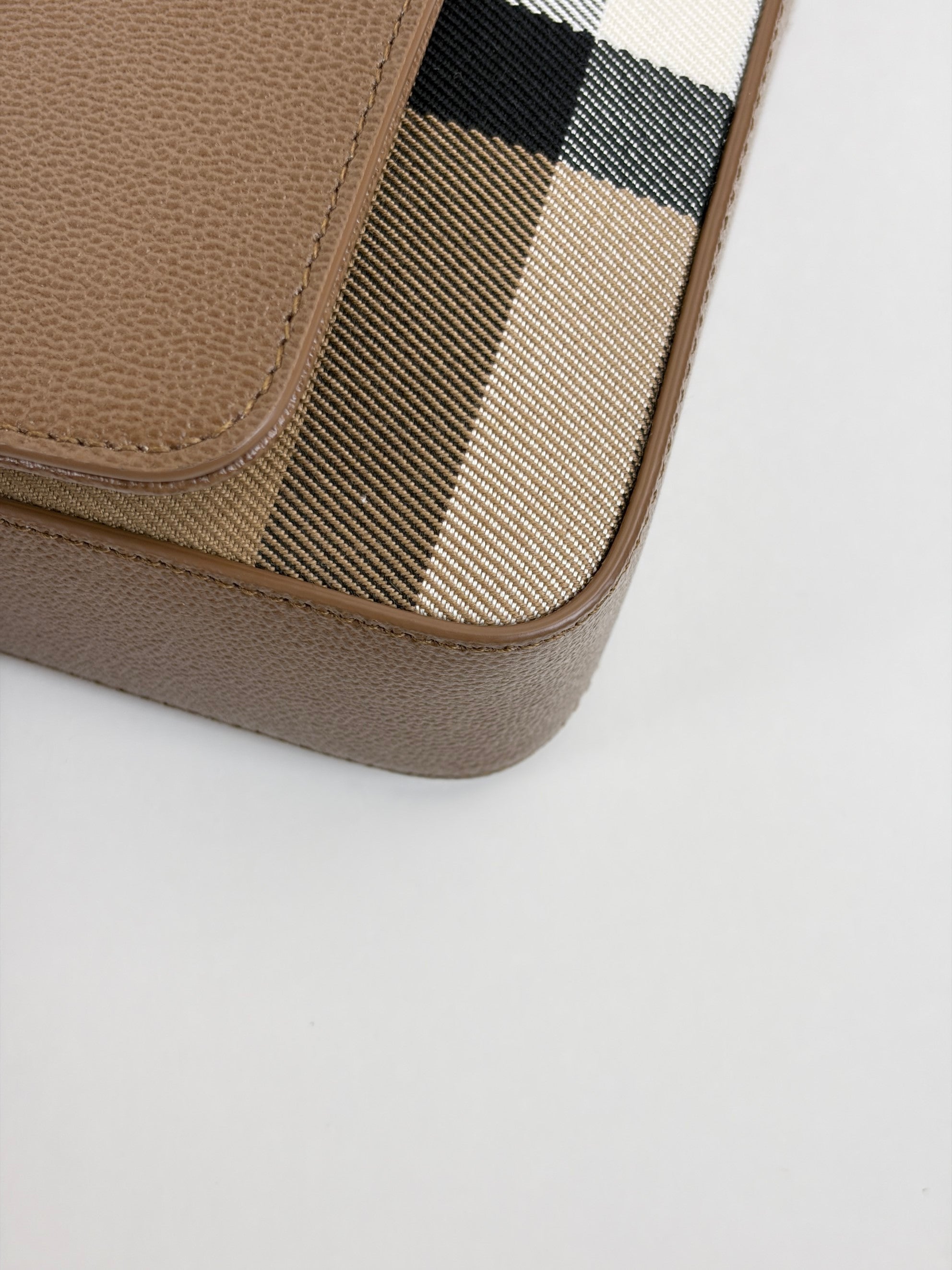 Burberry   beige earth check tartan mix new Hampshire crossbody bag