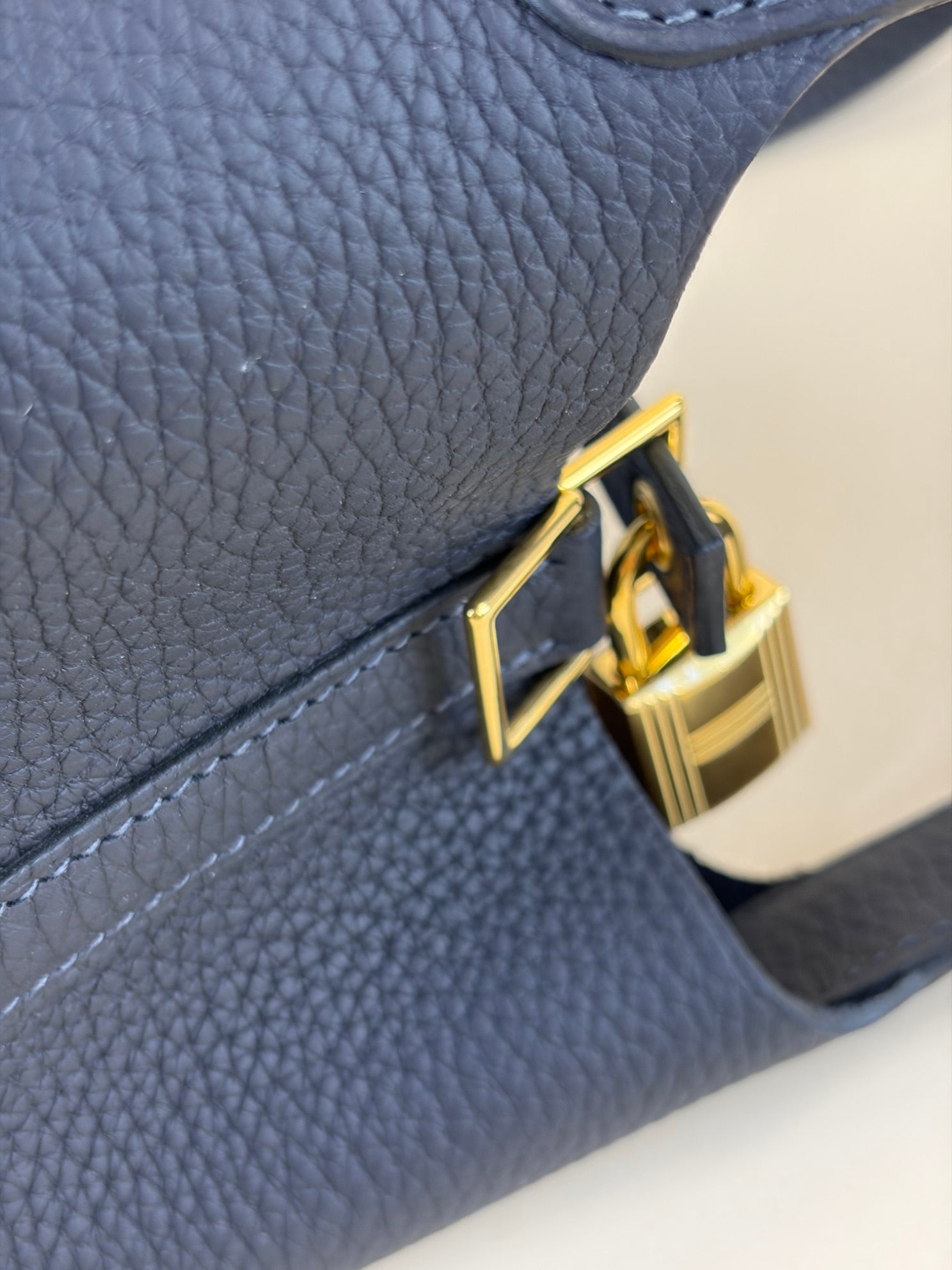 Hermes ceban picotin lock 18 pm taurillon Clemence bag