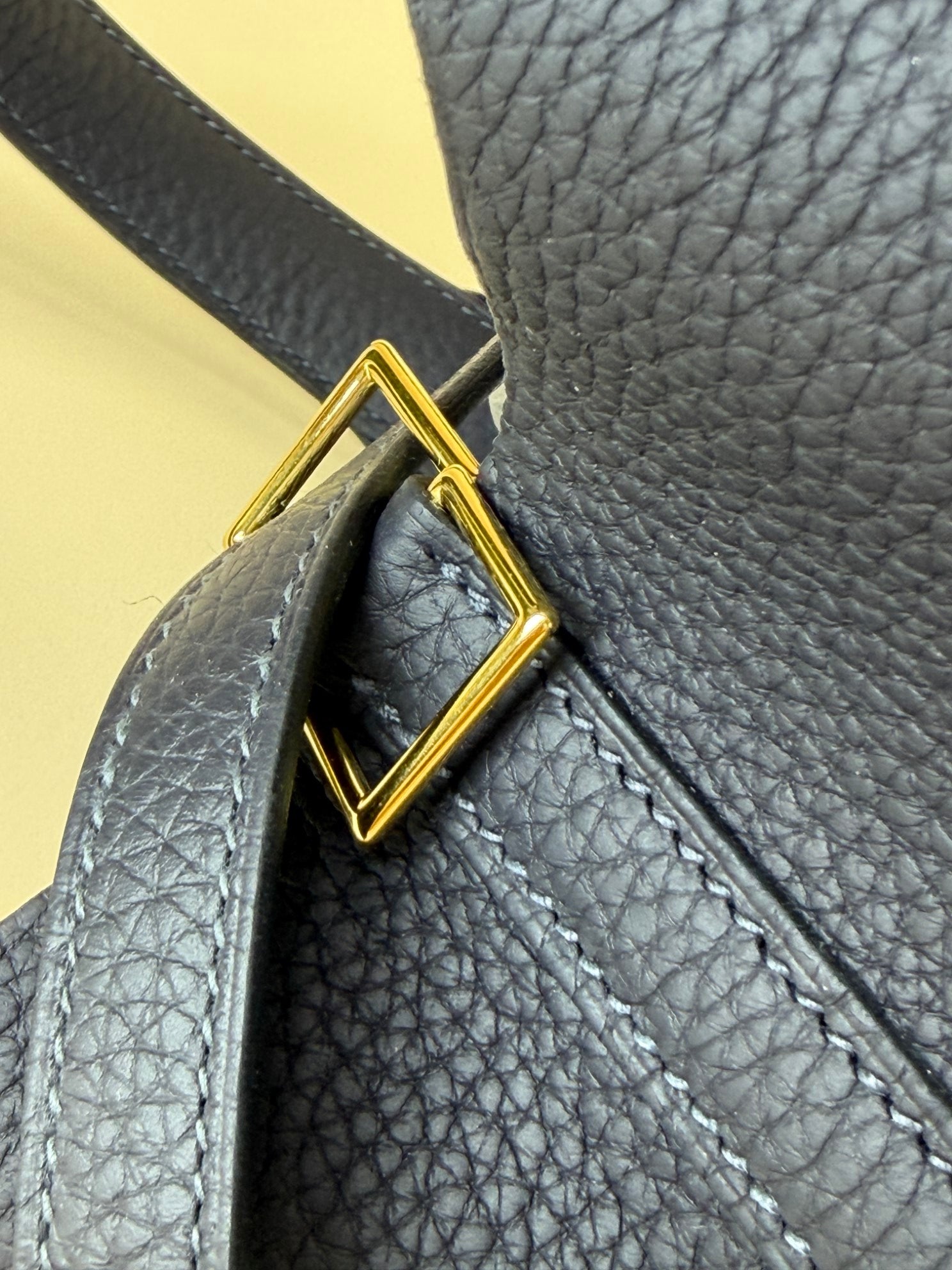 Hermes ceban picotin lock 18 pm taurillon Clemence bag