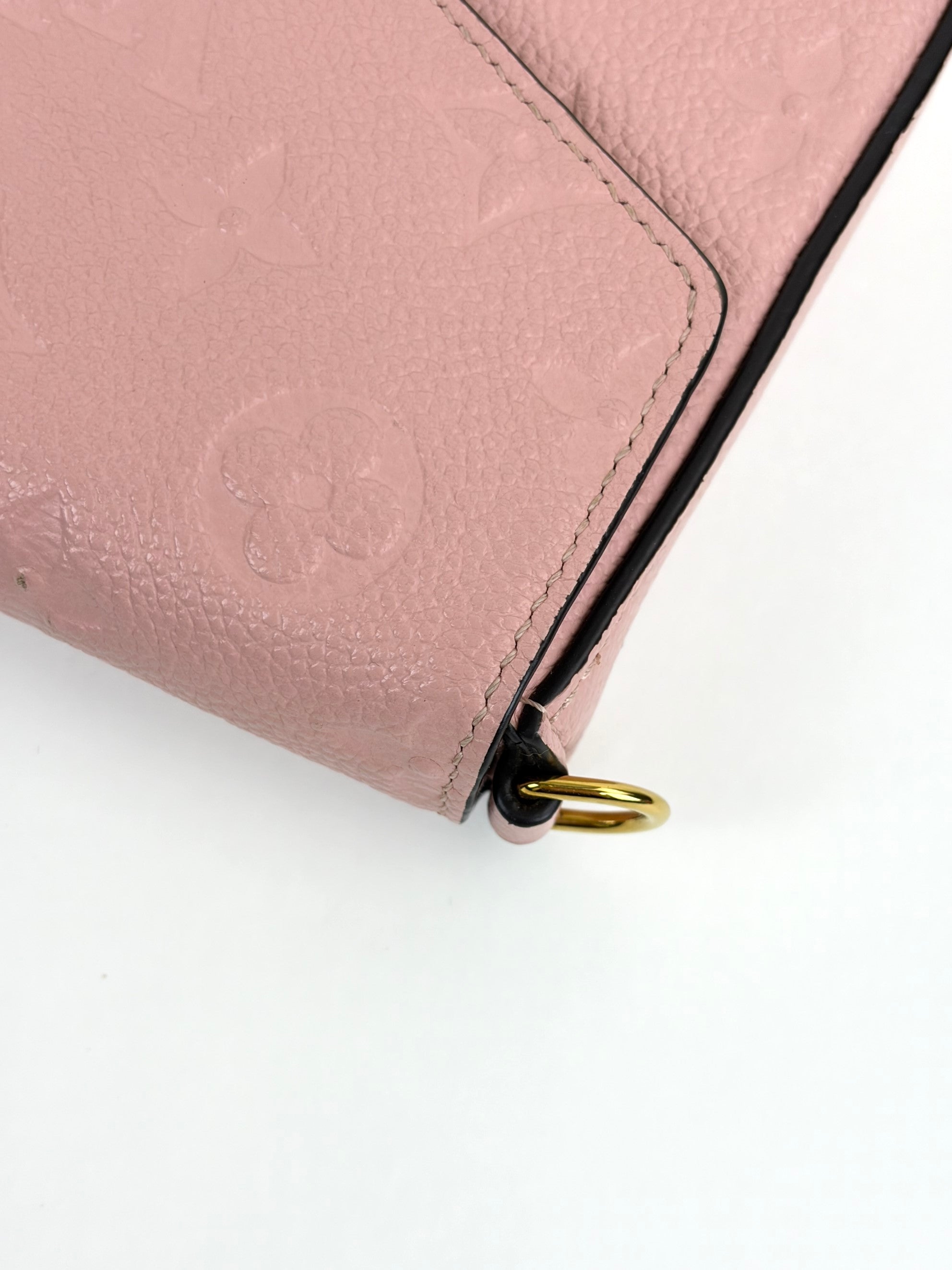 Louis Vuitton Pouder pink monogram empriente leather Felicie pochette