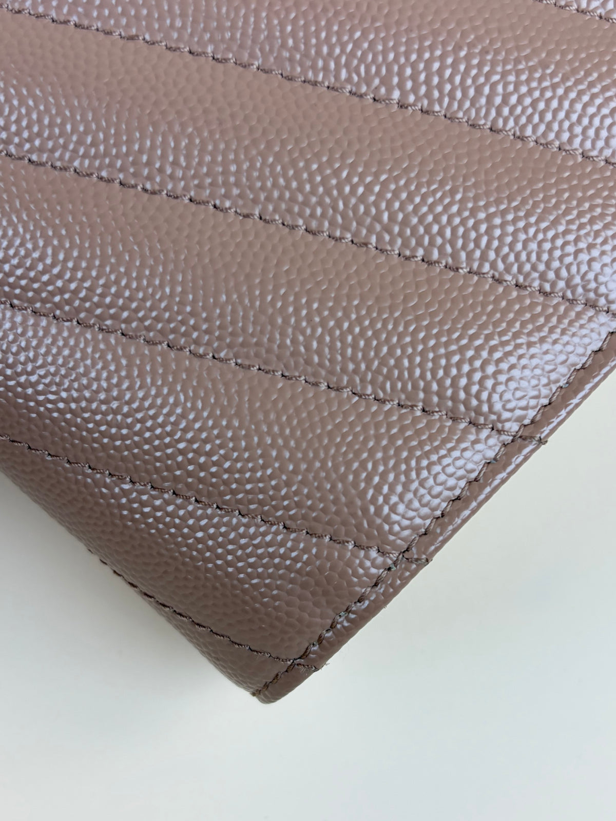 ysl vintage peach grain de poudre leather Cassandre flap