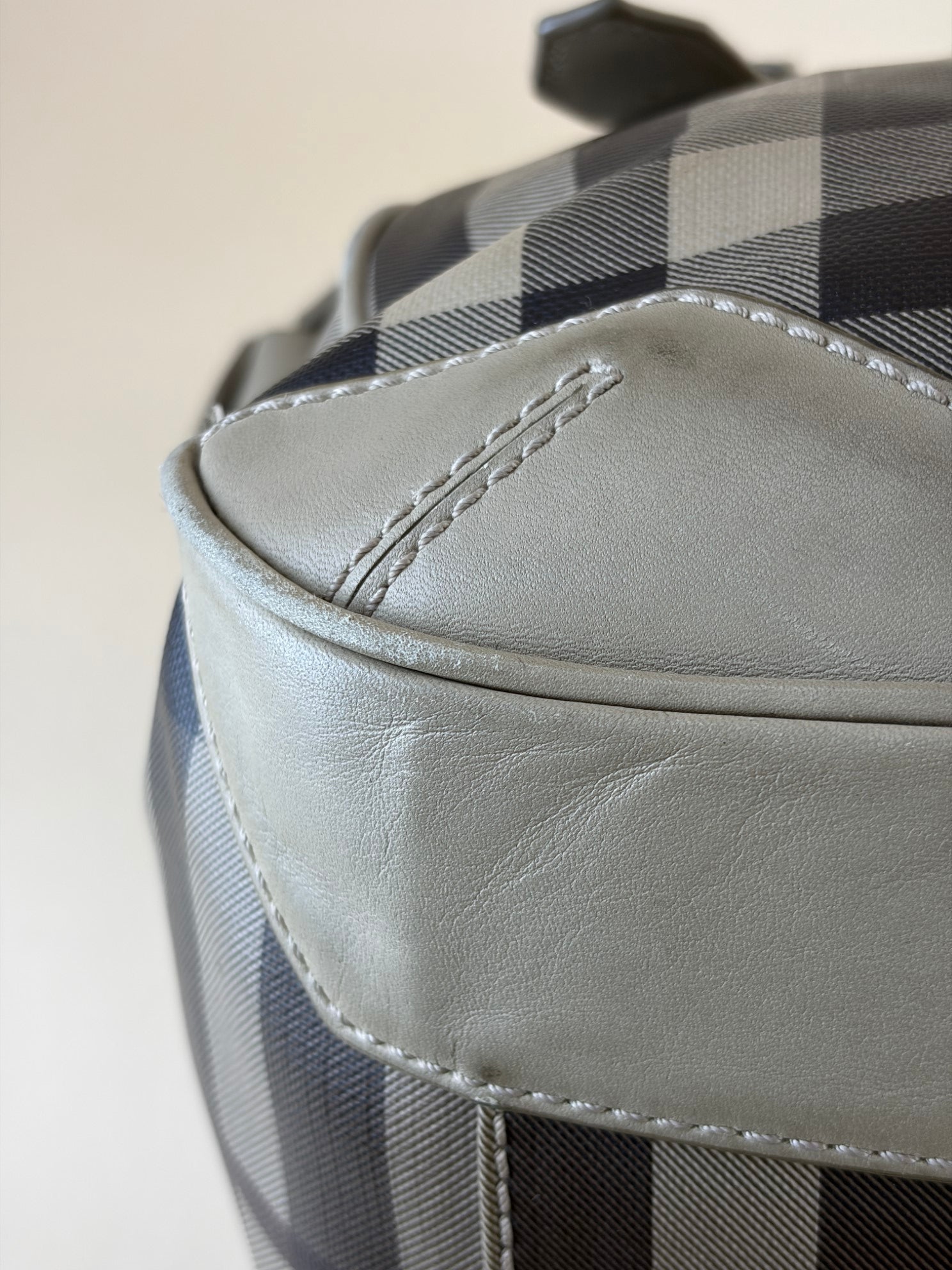 Burberry Beige Canterbury Smoked Check Tote Bag with Strap