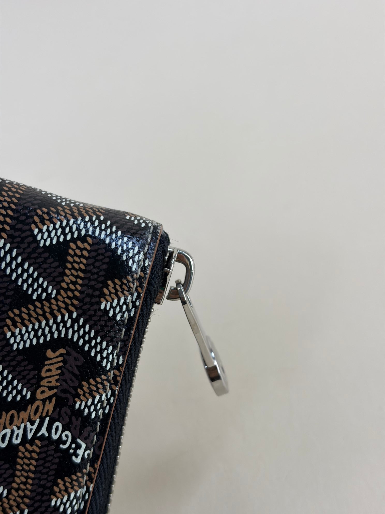 Goyard Bicolor Matignon GM Zip Wallet