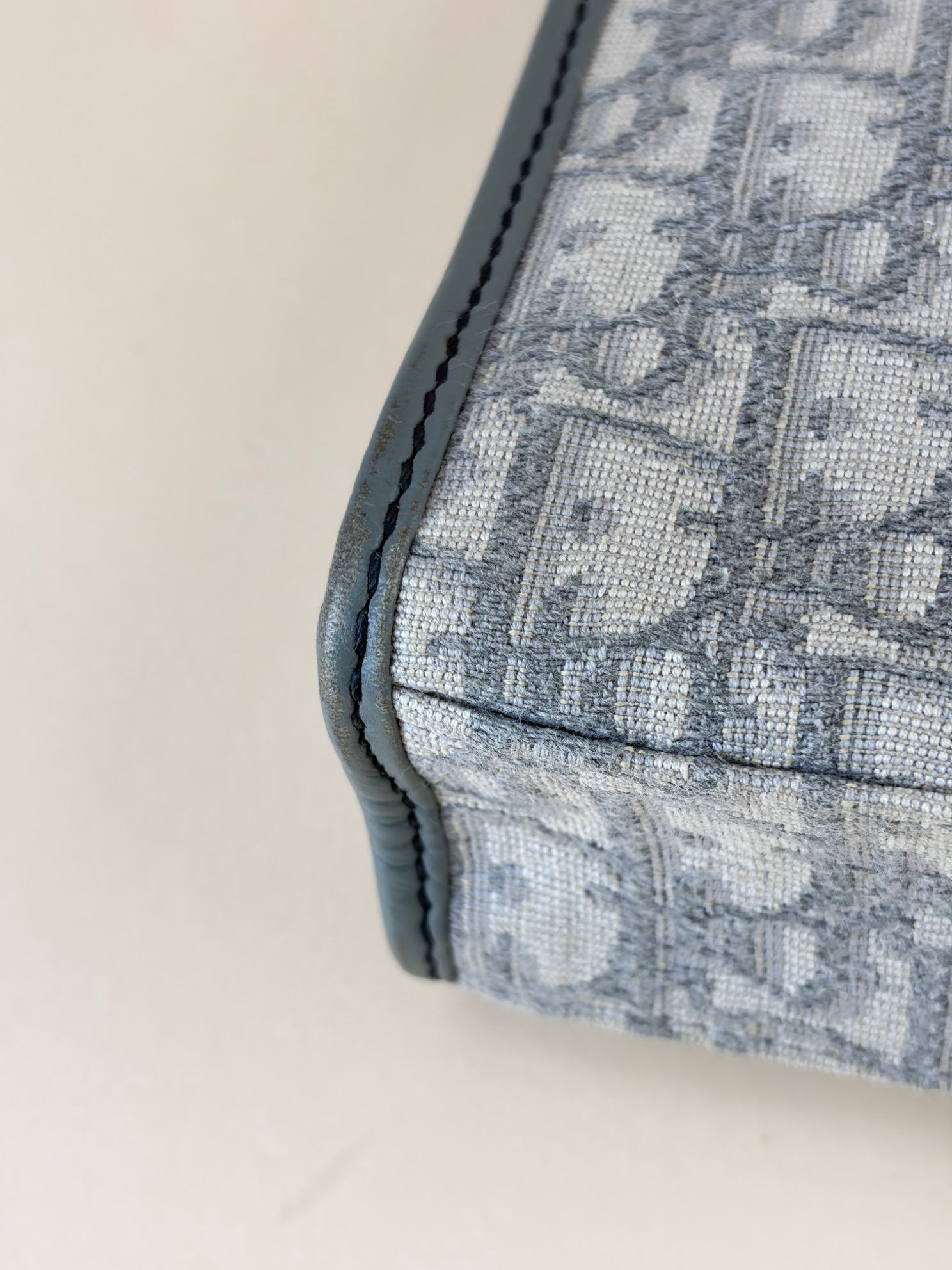 Christian Dior Gray Oblique 30 Montaigne Pouch