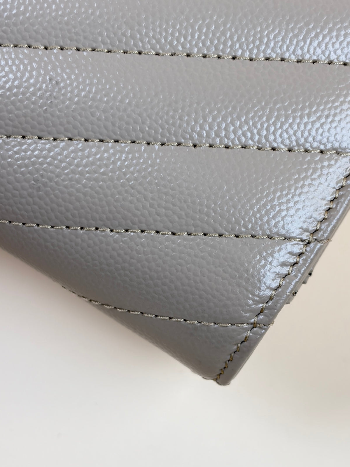 ysl dark beige grain de Poudre leather Cassandre flap