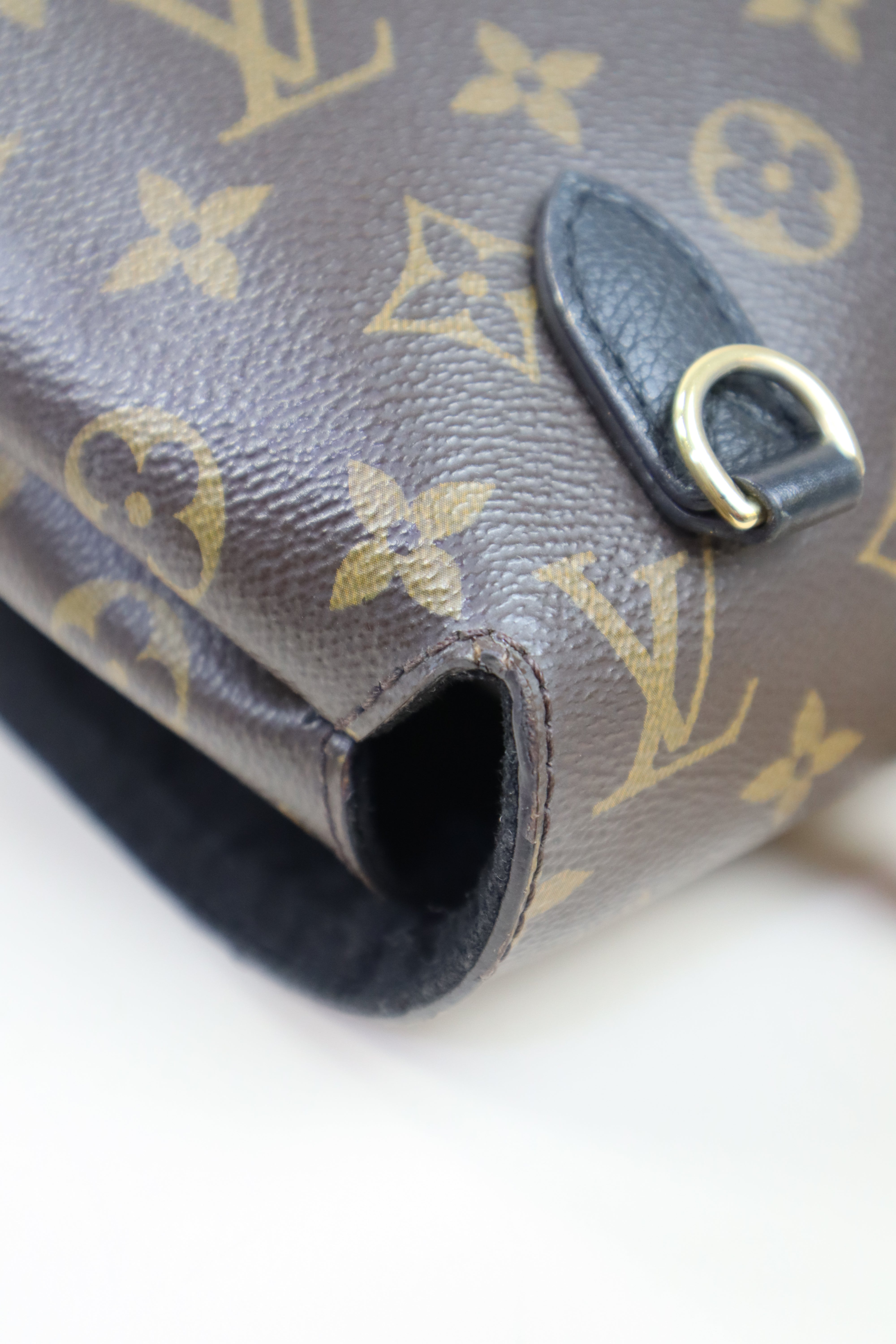Louis Vuitton Monogram Marignan Messenger Shoulder Bag