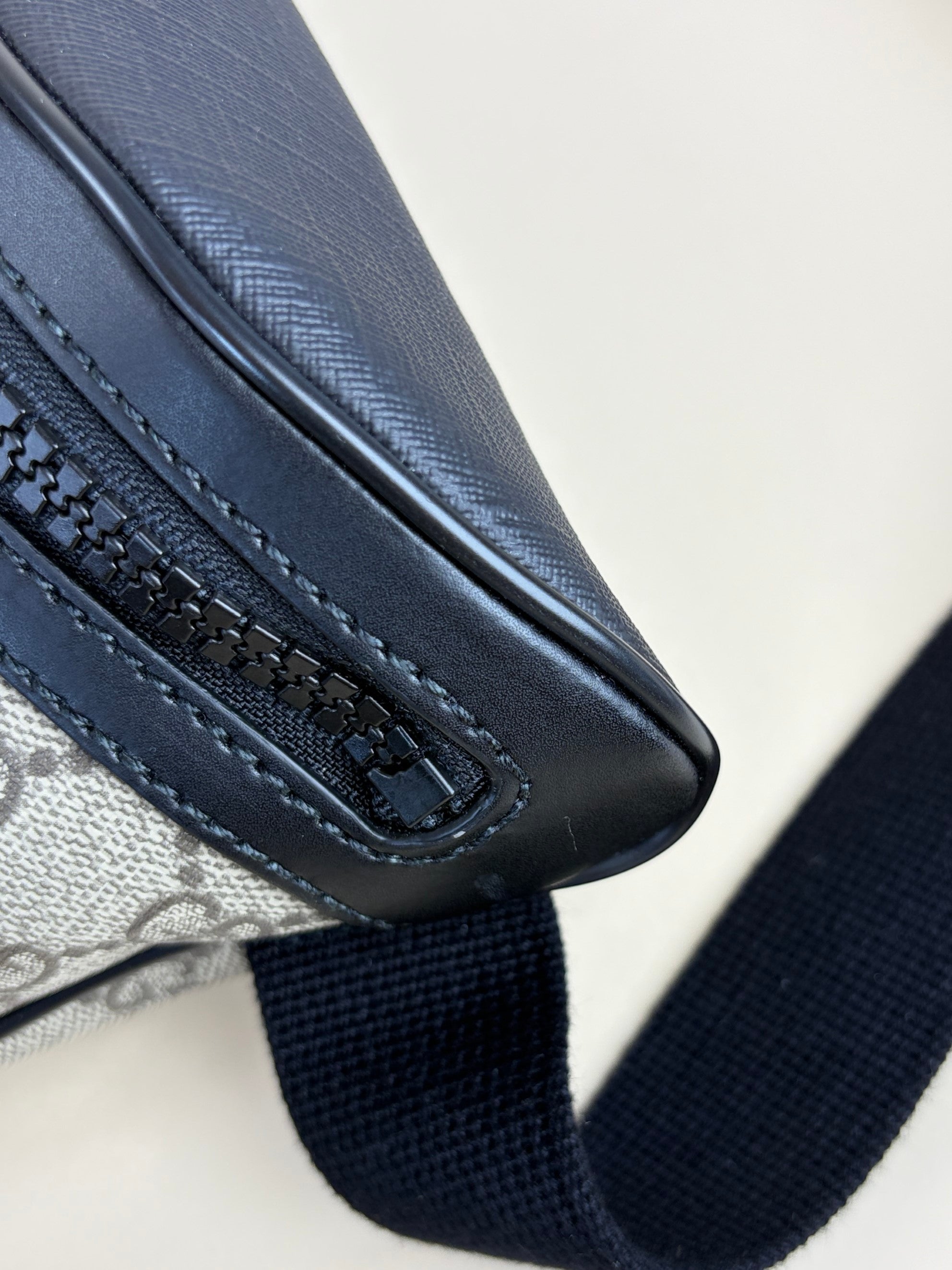 Gucci black calfskin GG Supreme Monogram Large Belt