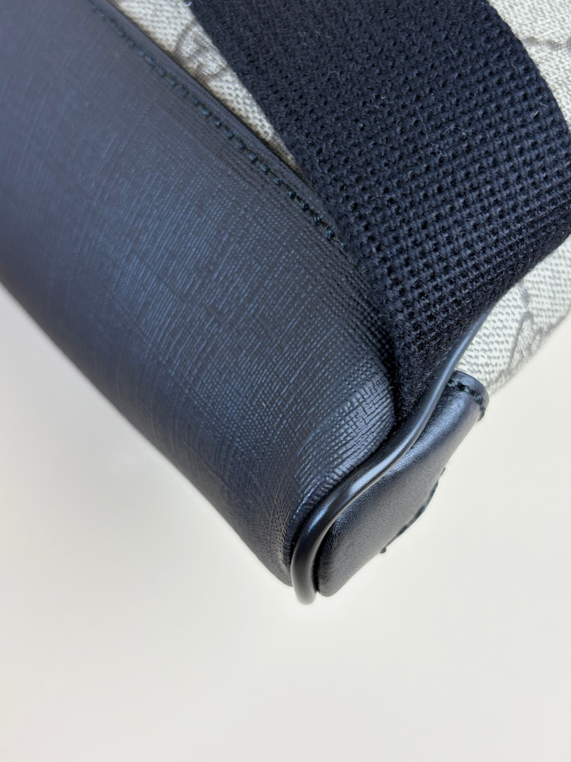 Gucci black calfskin GG Supreme Monogram Large Belt