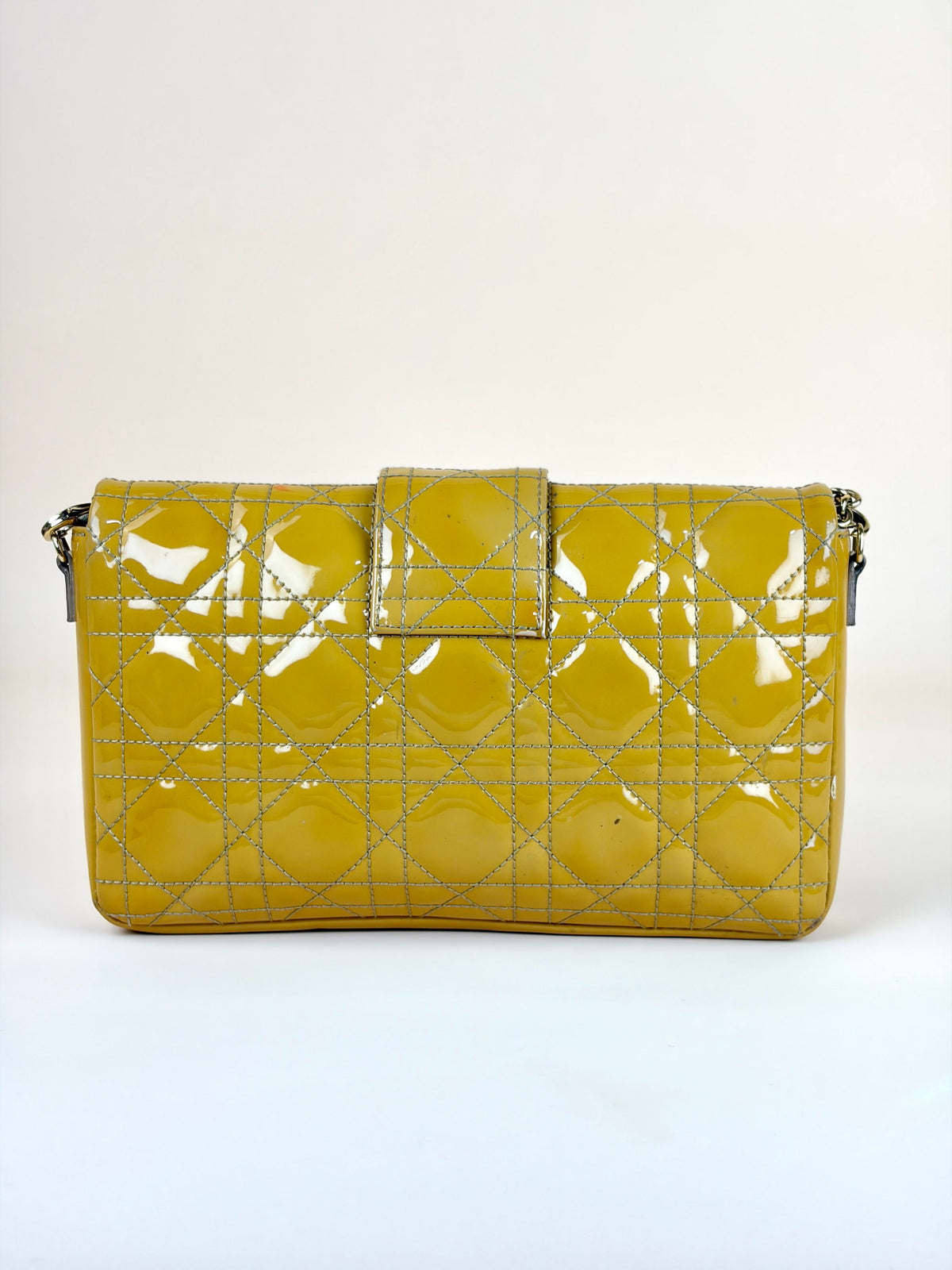Dioe patent cannage miss dior promenade pouch dark yellow