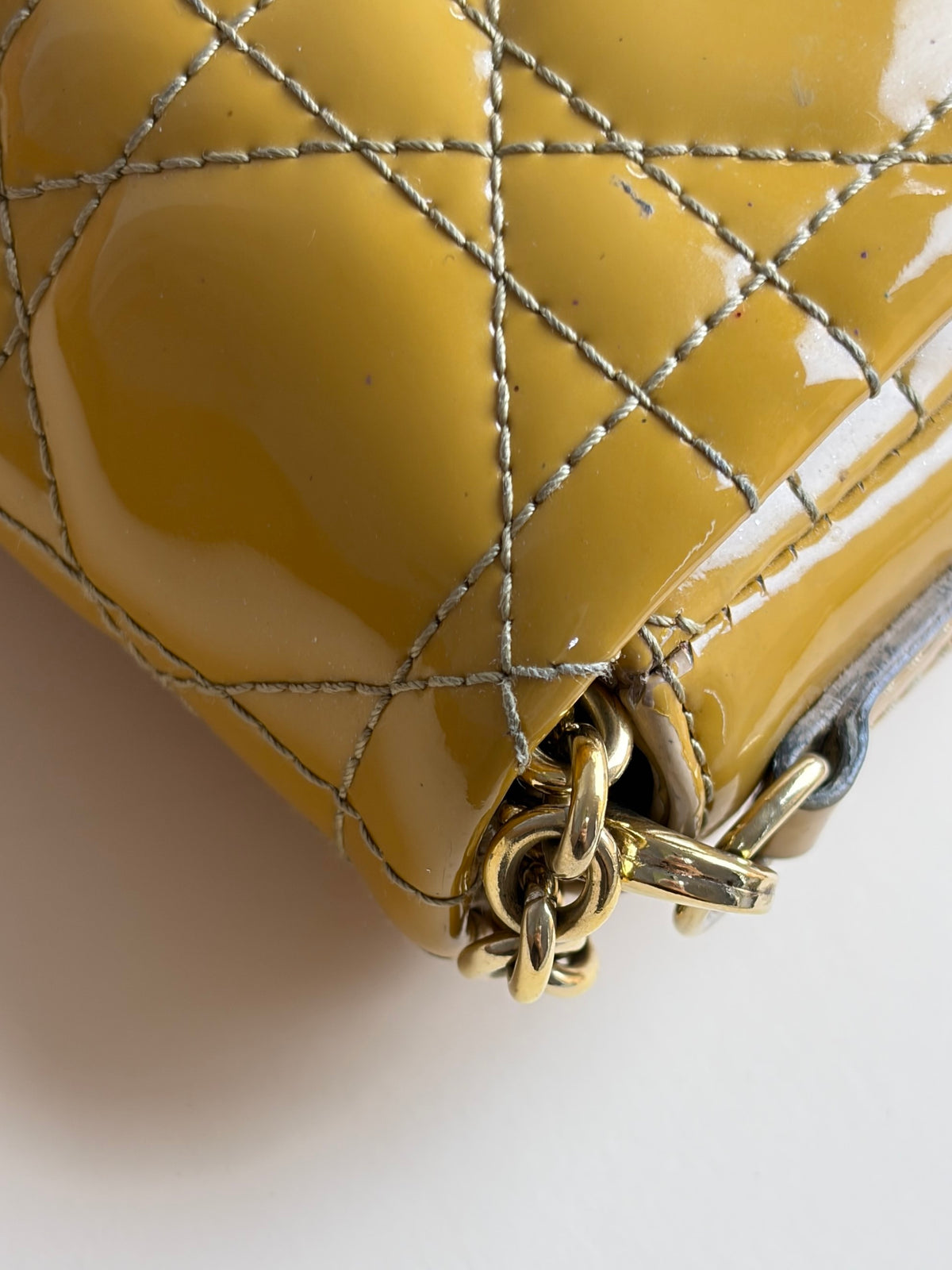Dioe patent cannage miss dior promenade pouch dark yellow
