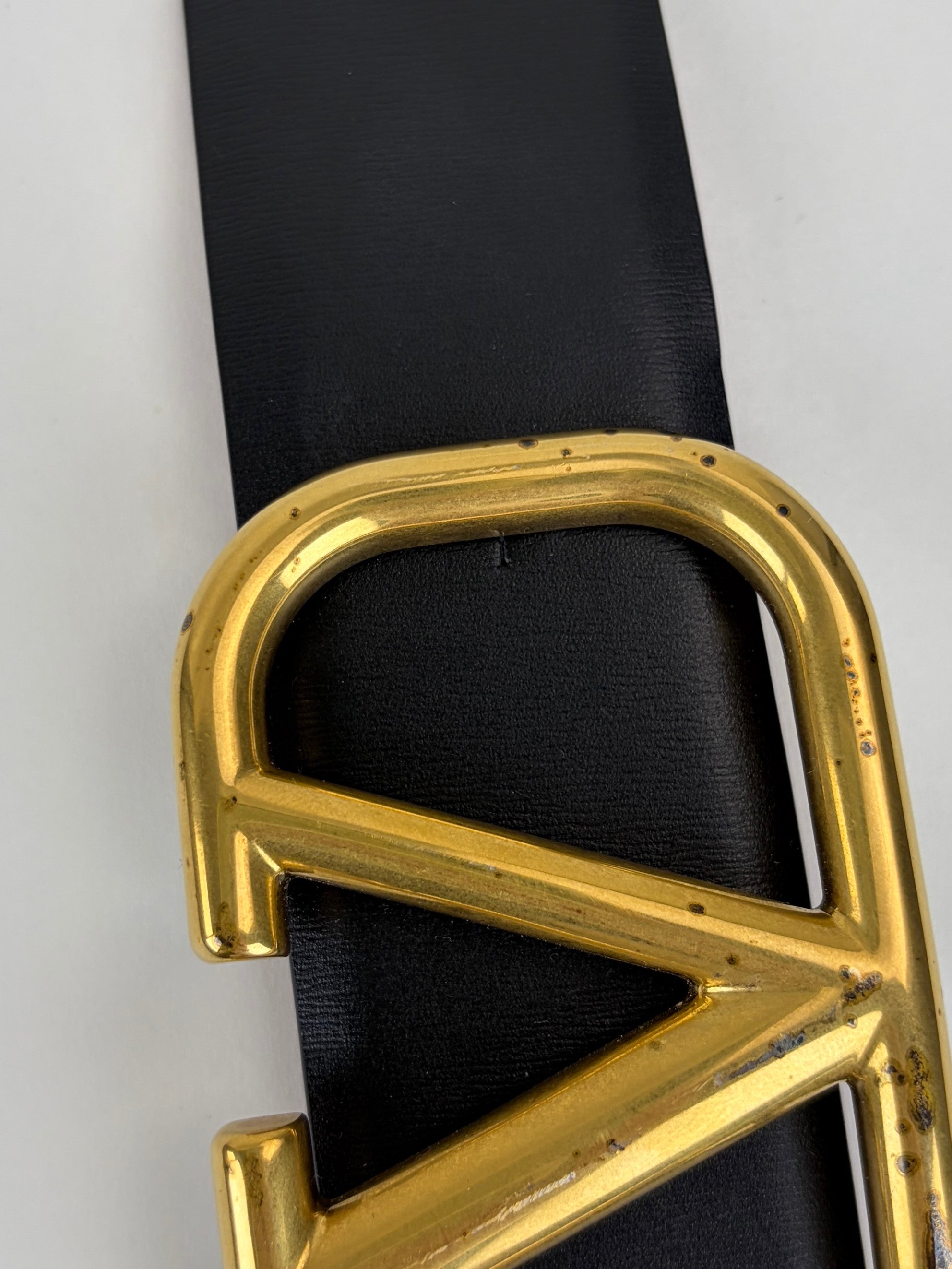 Valentino black and red V logo signature reversible belt 40 mm