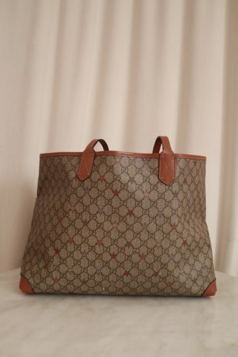 Gucci Brown GG Supreme Stars Shoulder Bag W/ Pouch