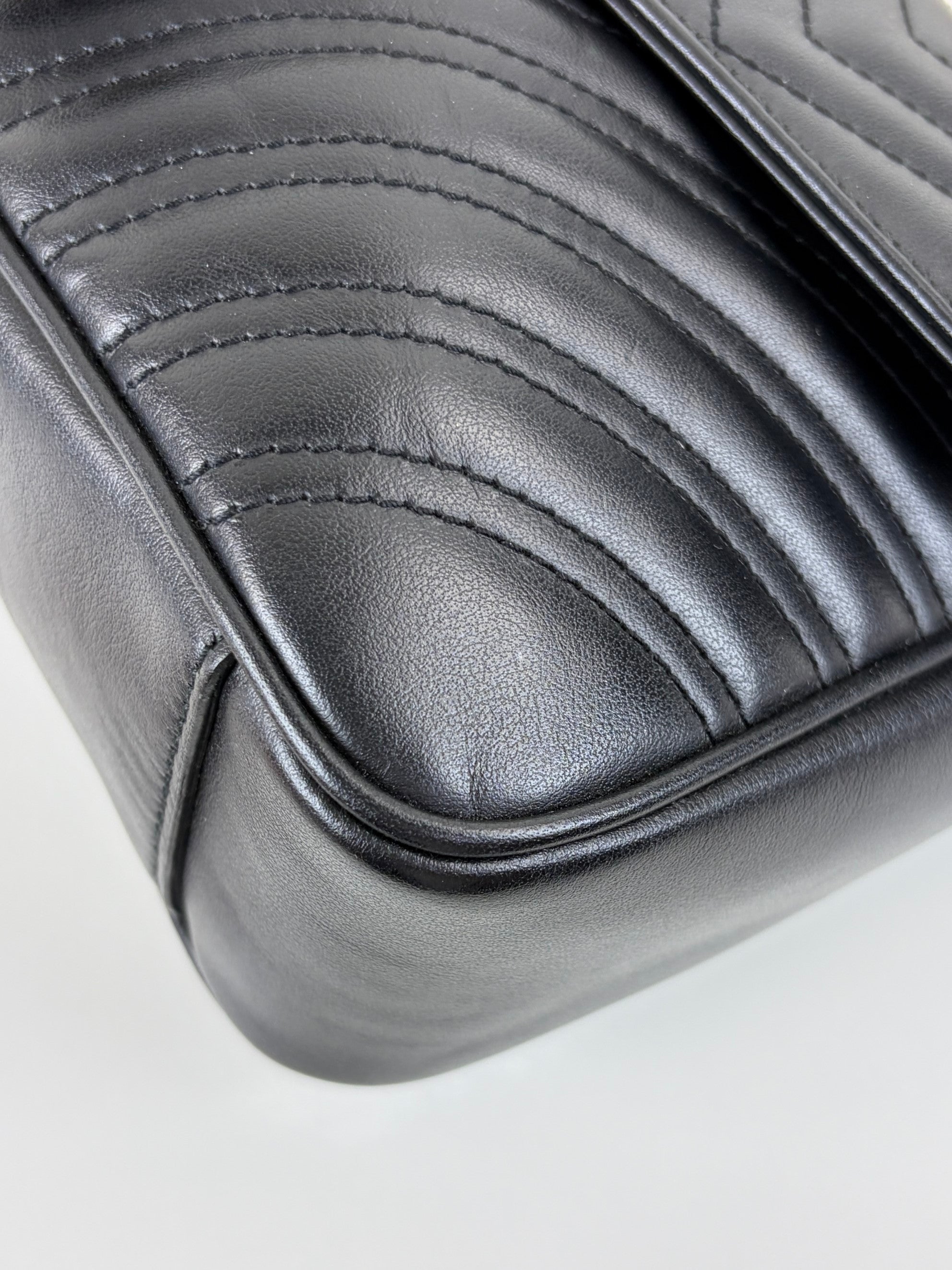 Gucci Black GG Marmont small shoulder bag