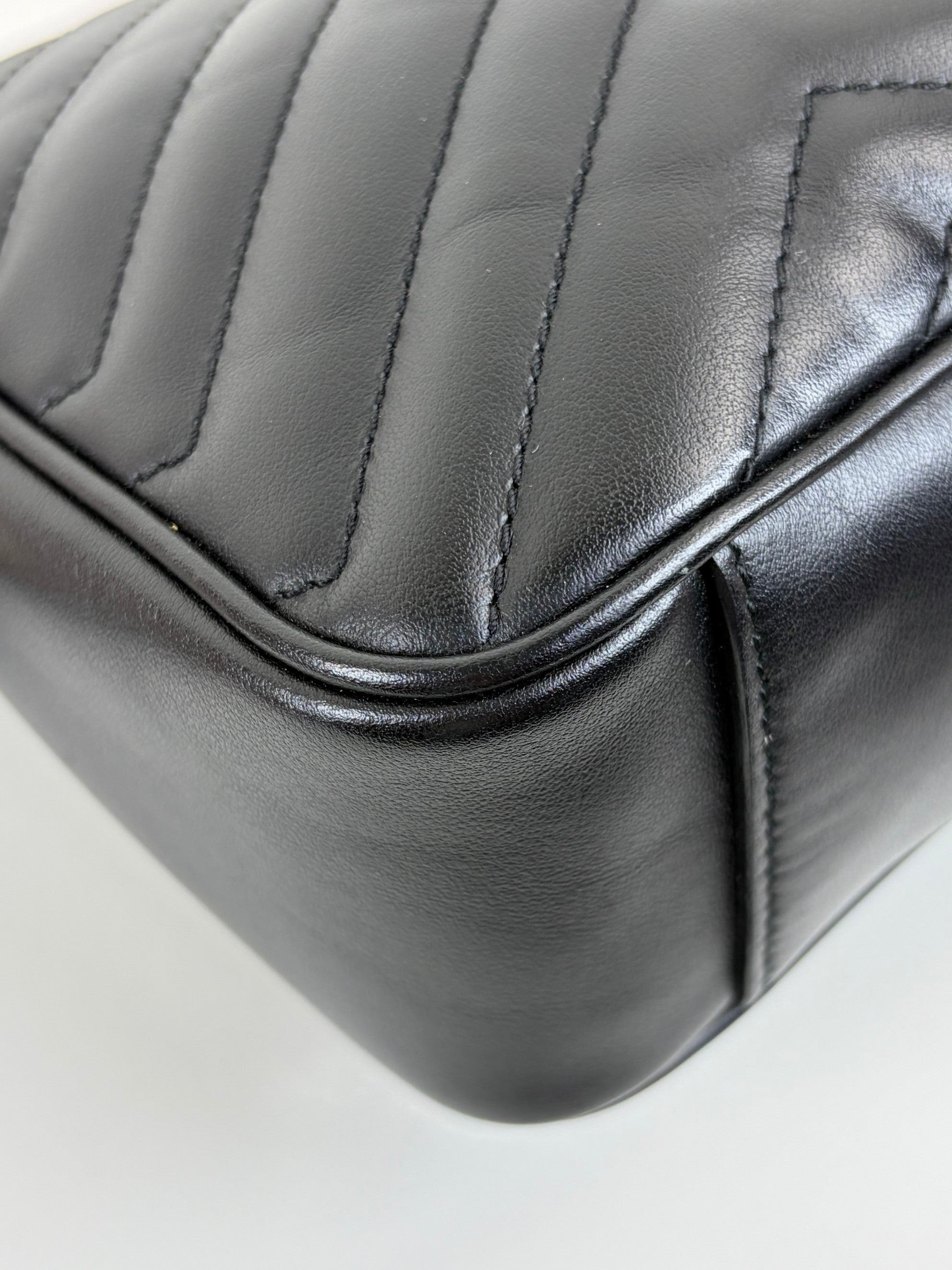 Gucci Black GG Marmont small shoulder bag
