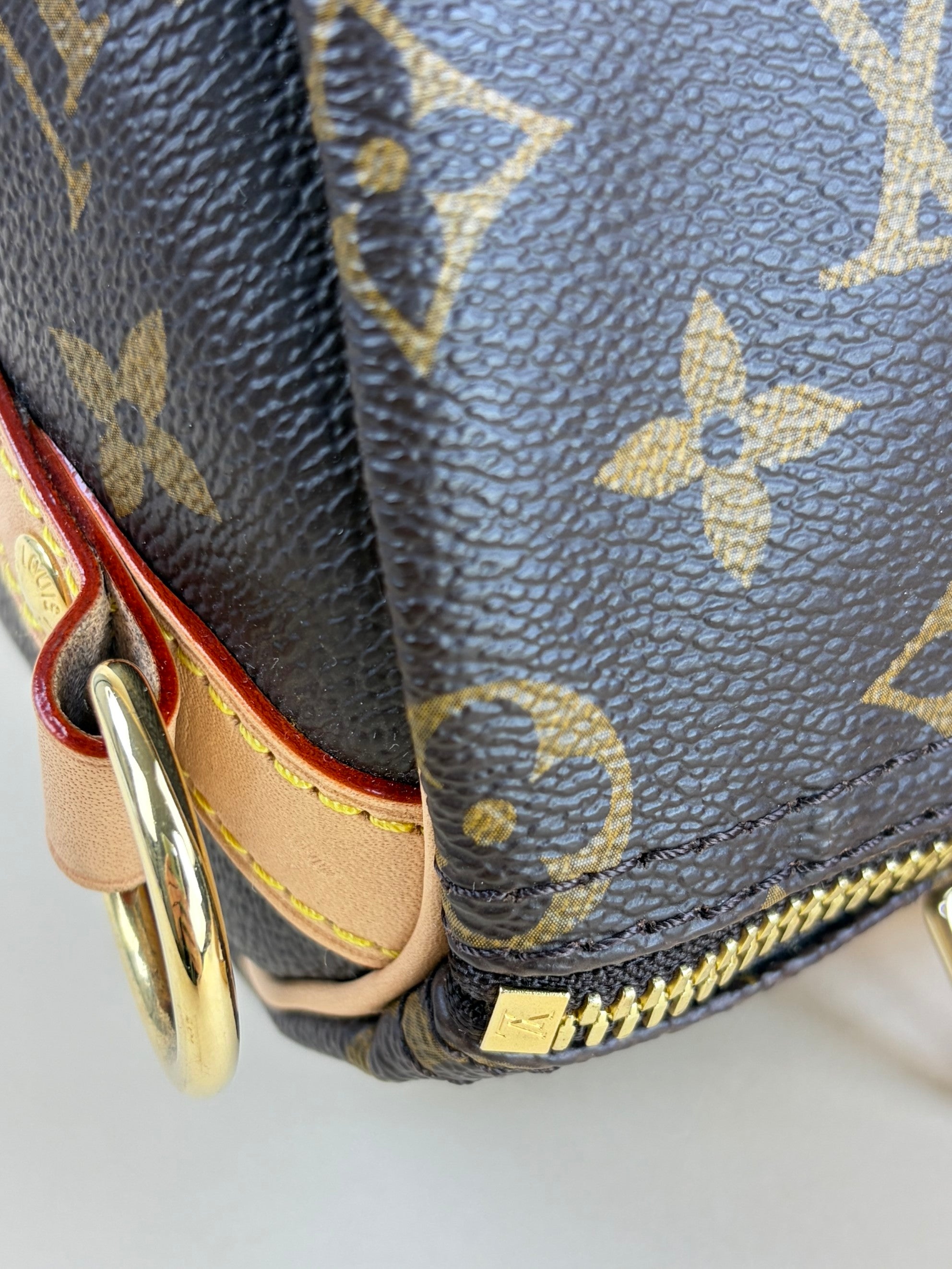 Louis Vuitton Monogram Speedy Bandouliere 25 Bag