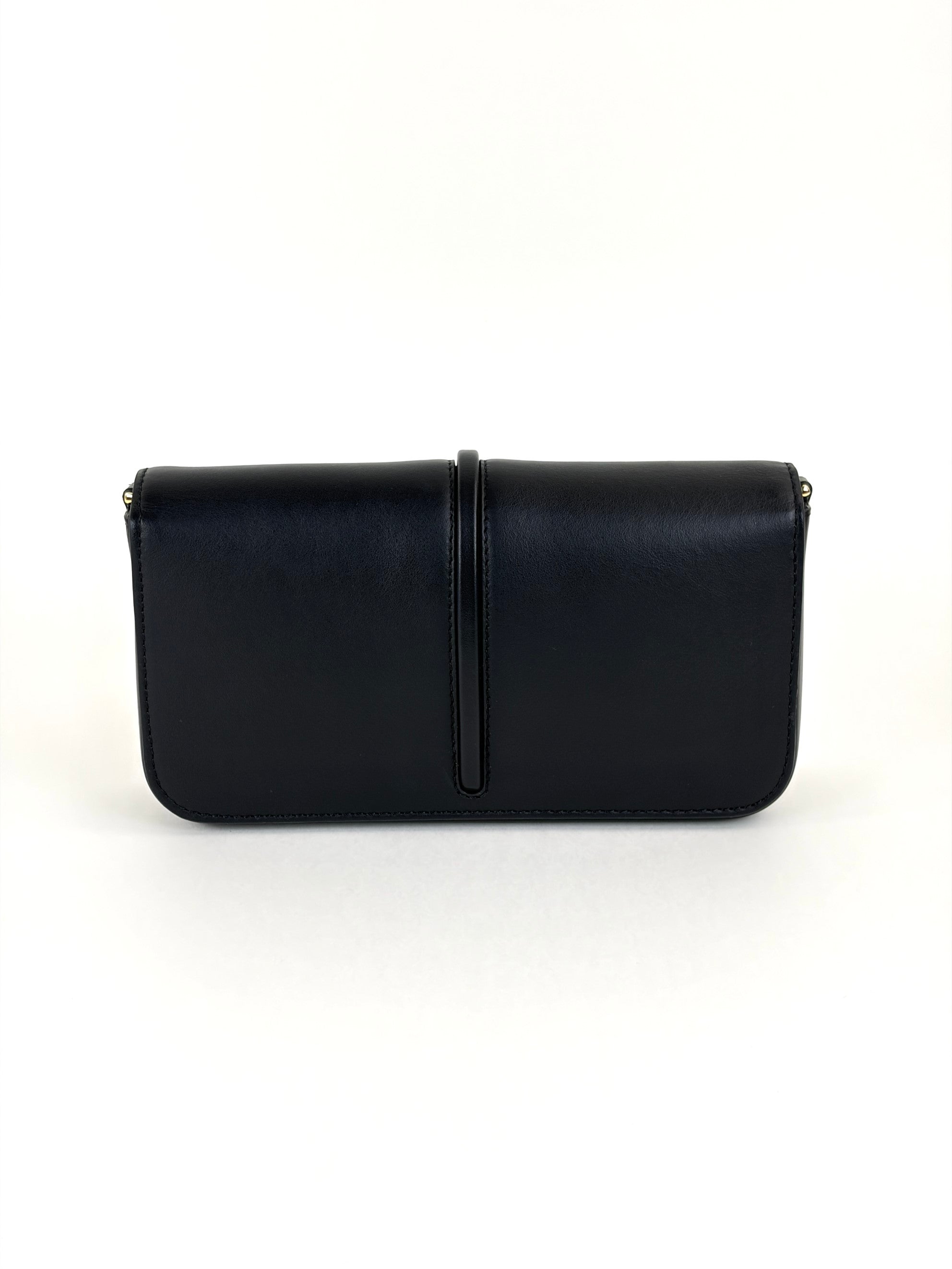 Fendi Black smooth leather Fendigraphy Wallet On Chain bag