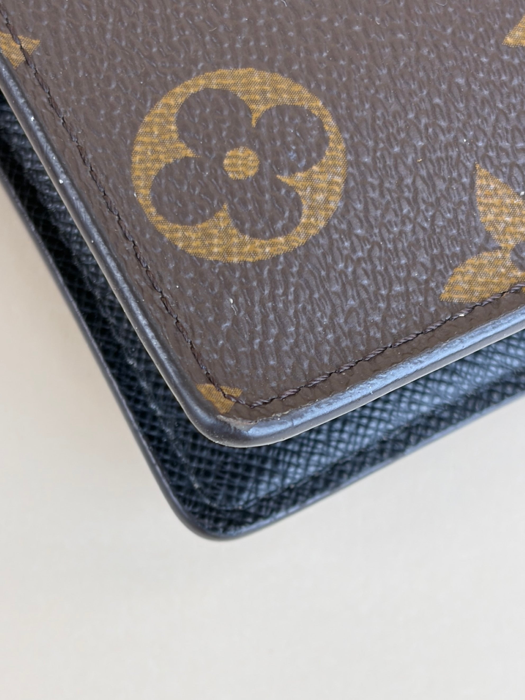 Louis Vuitton monogram reverse Juliette  compact wallet