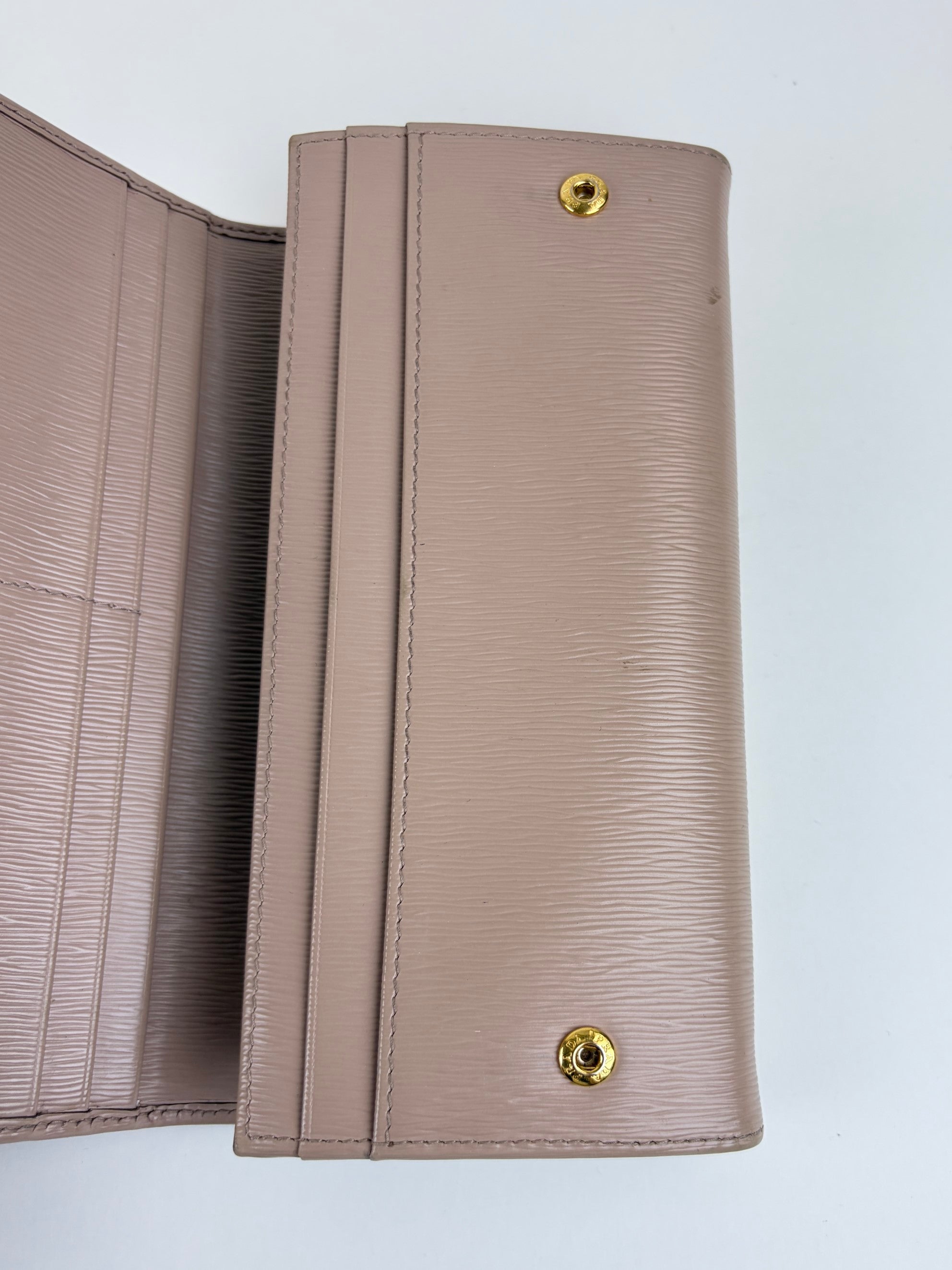 Prada cameo vitello move leather triangle logo continental long wallet