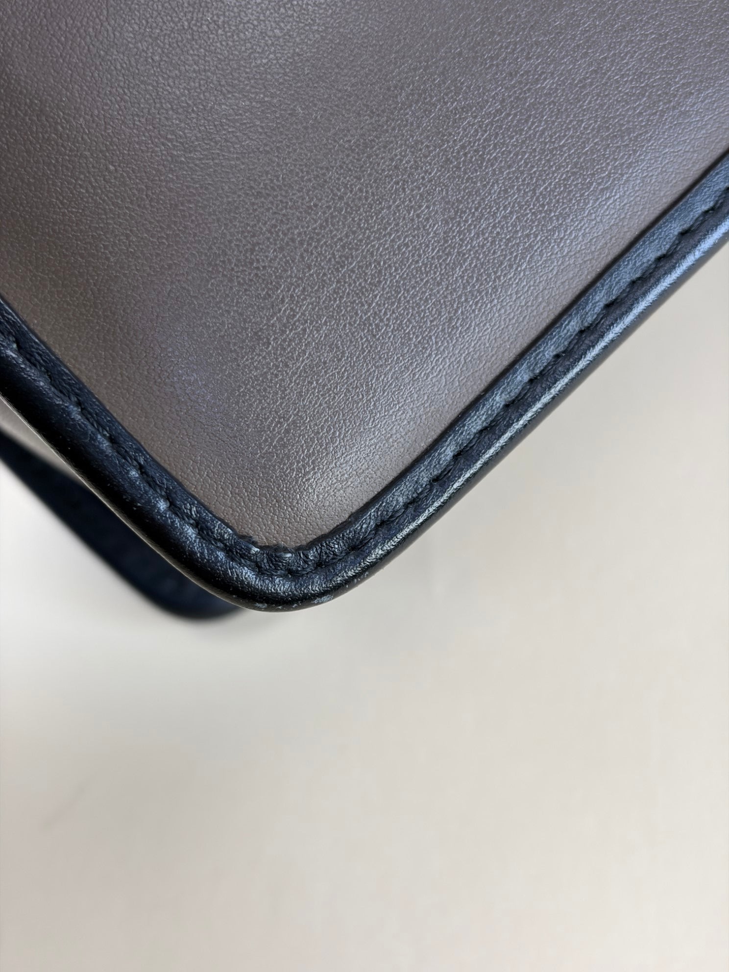 Fendi ff logo Zucca and brown Kan I