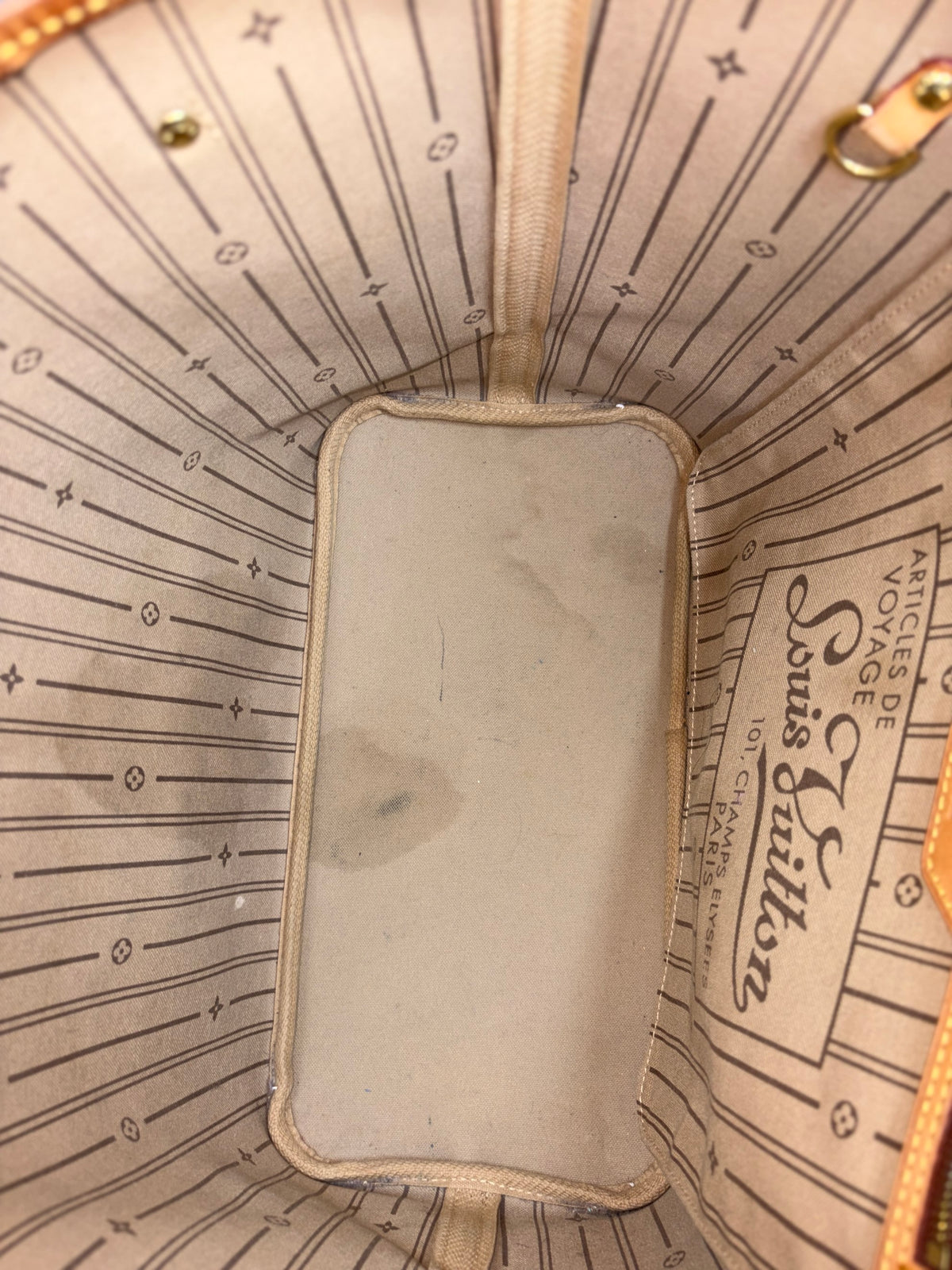 louis Vuitton never full canvas mm tote bag