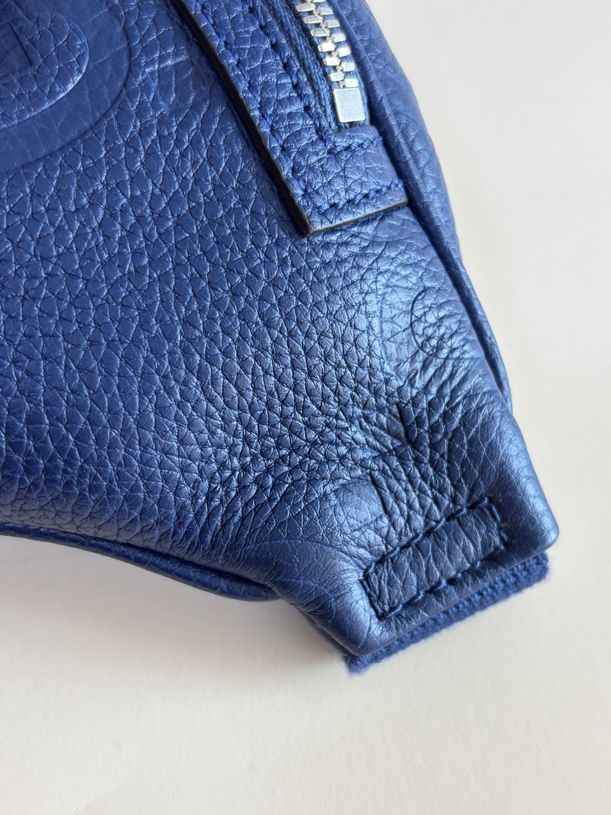 Gucci blue embossed calfskin piuma jumbo gg pocket belt bag