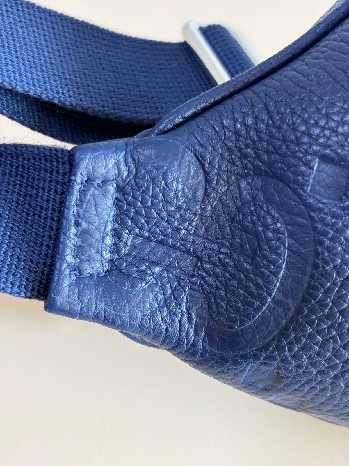 Gucci blue embossed calfskin piuma jumbo gg pocket belt bag