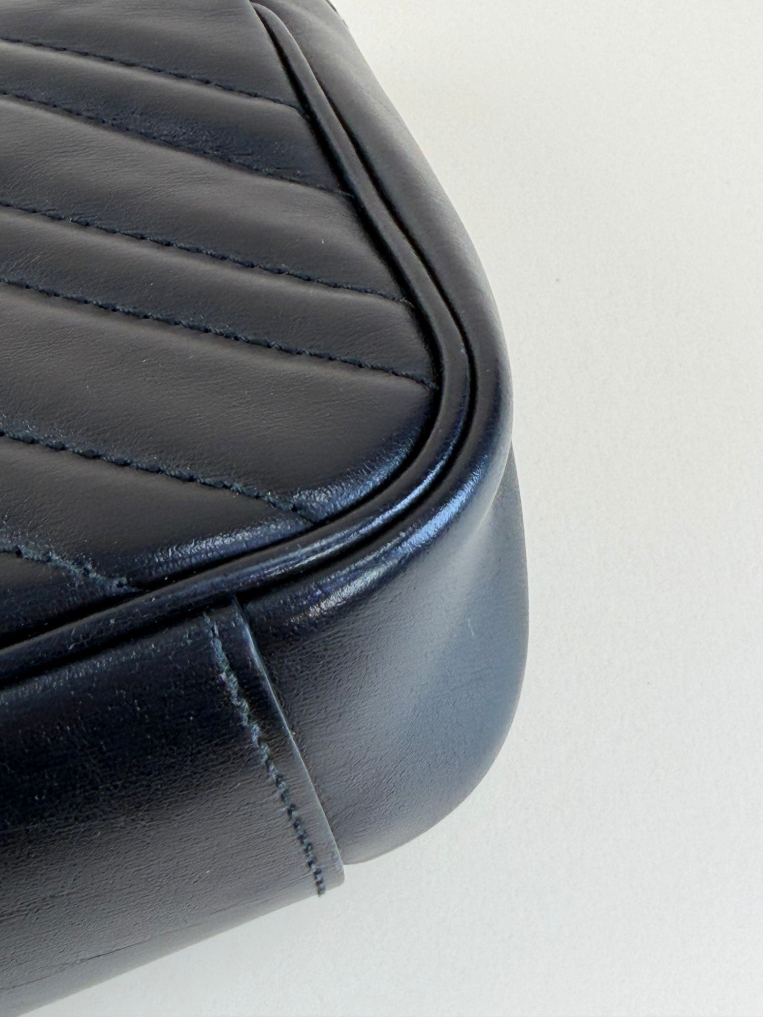 Gucci Black GG Marmont Small Shoulder Bag