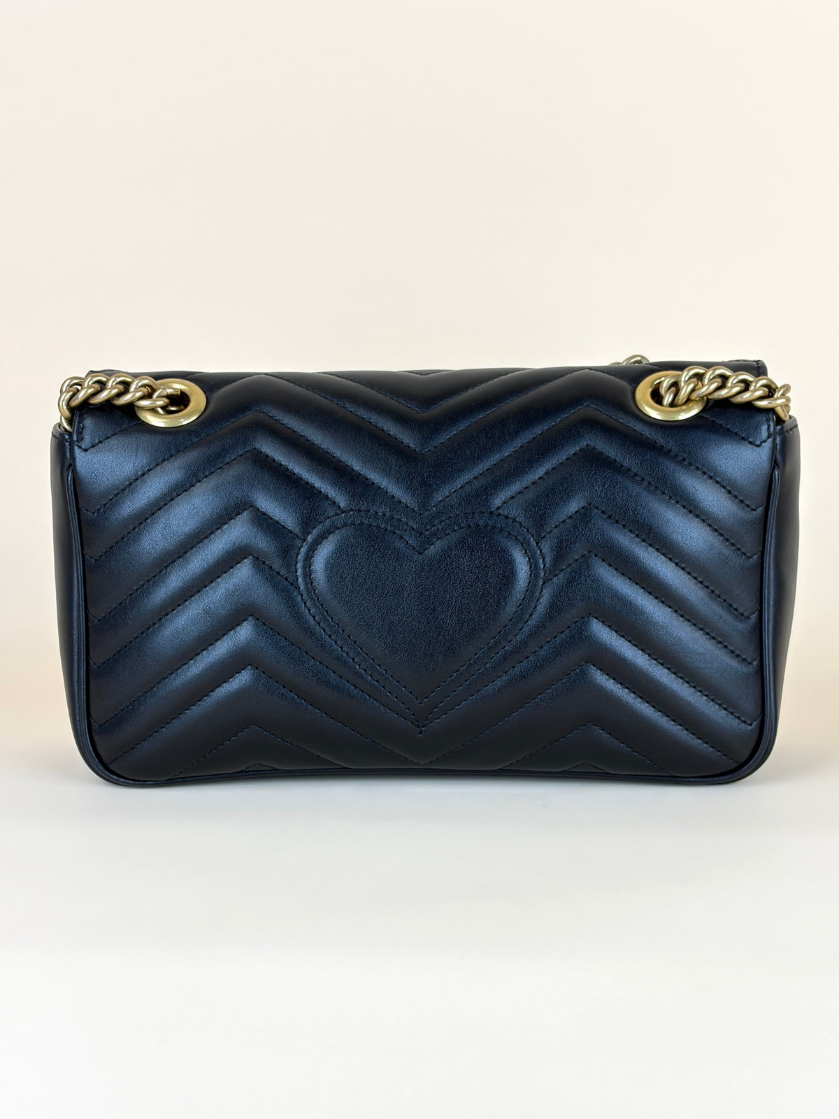 Gucci black GG Marmont Medium Shoulder Bag