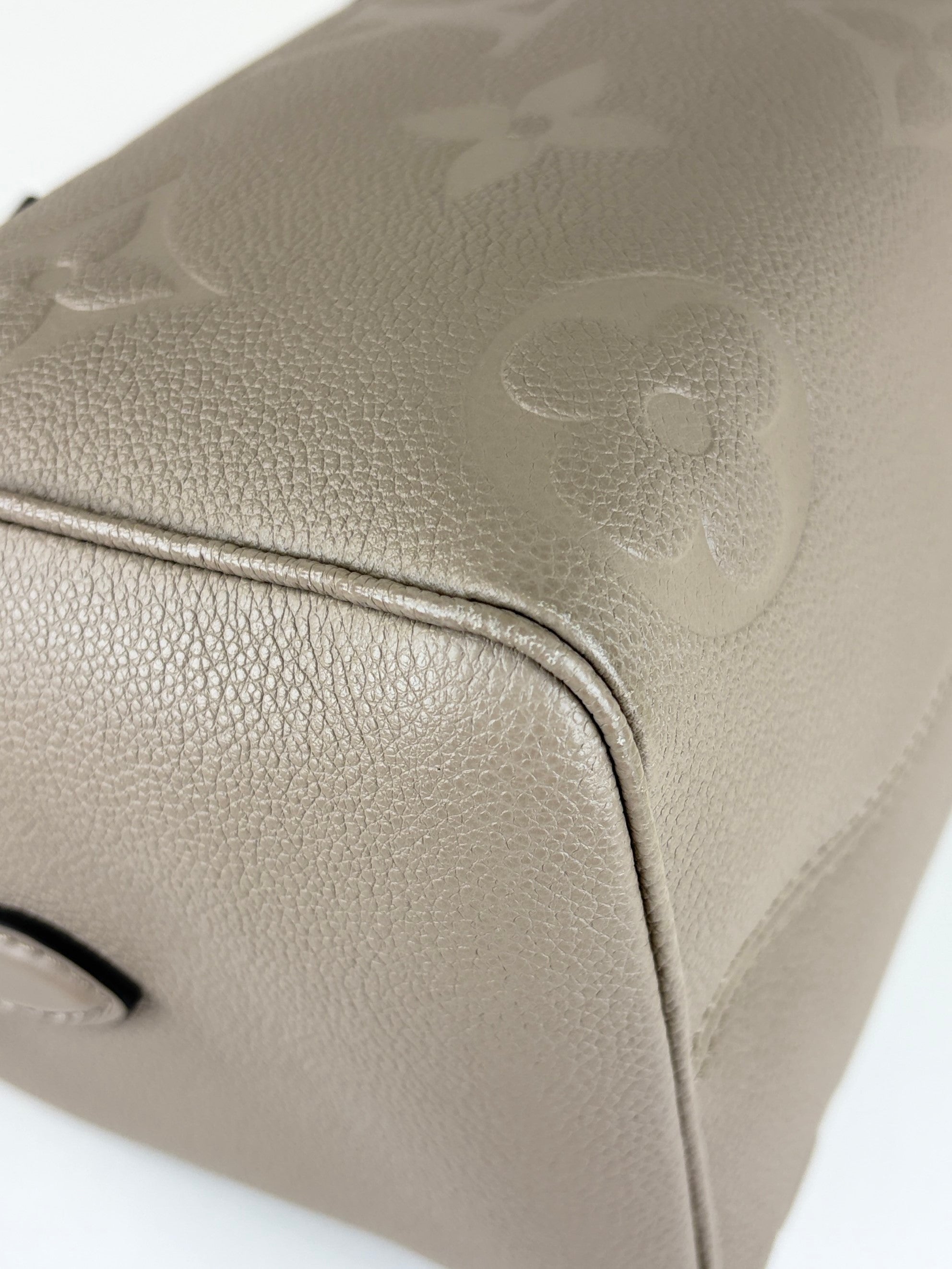 louis Vuitton turtledove monogram empreinte speedy bandouliere 25