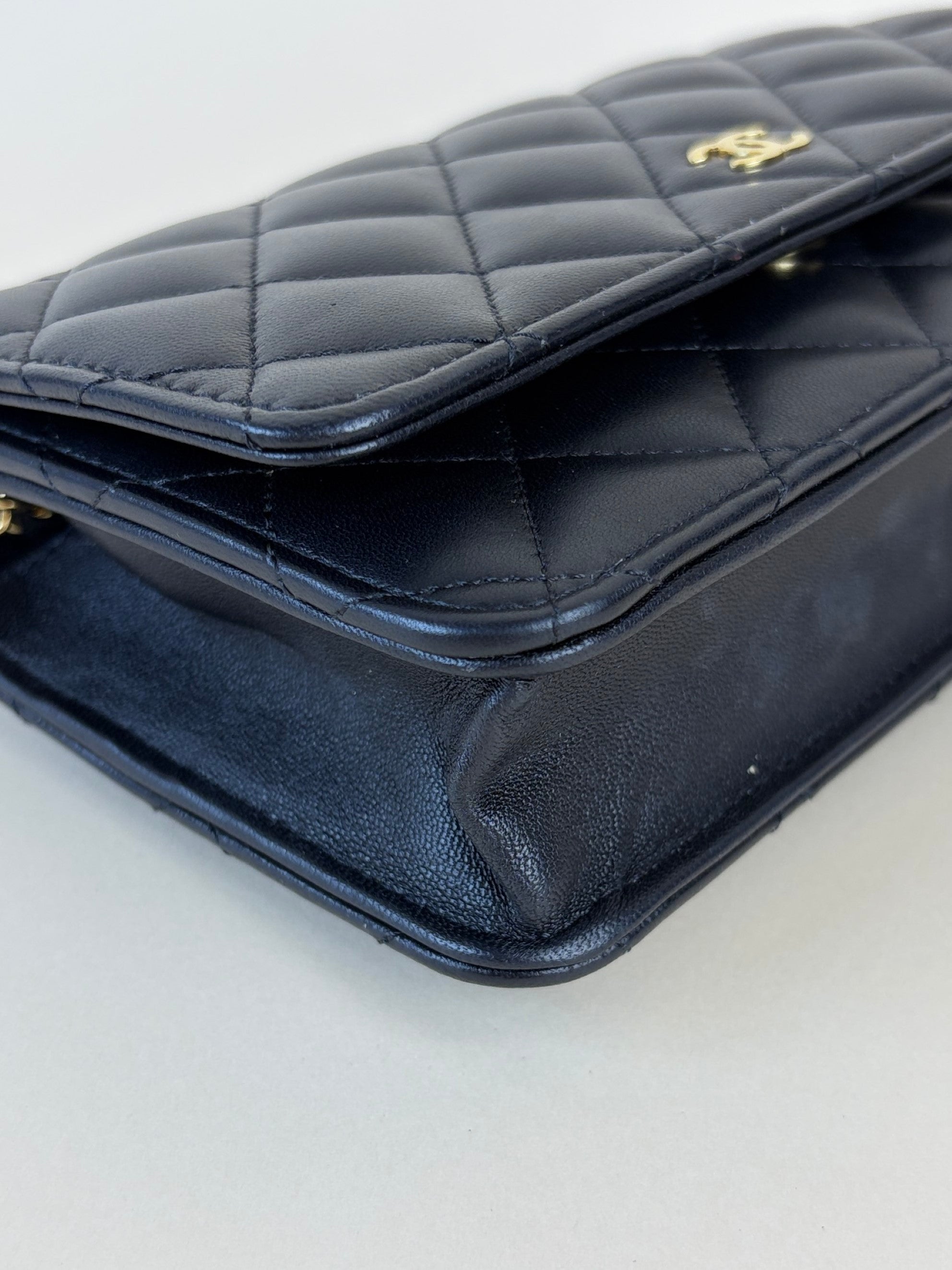 Chanel black lambskin quilted wallet on chain