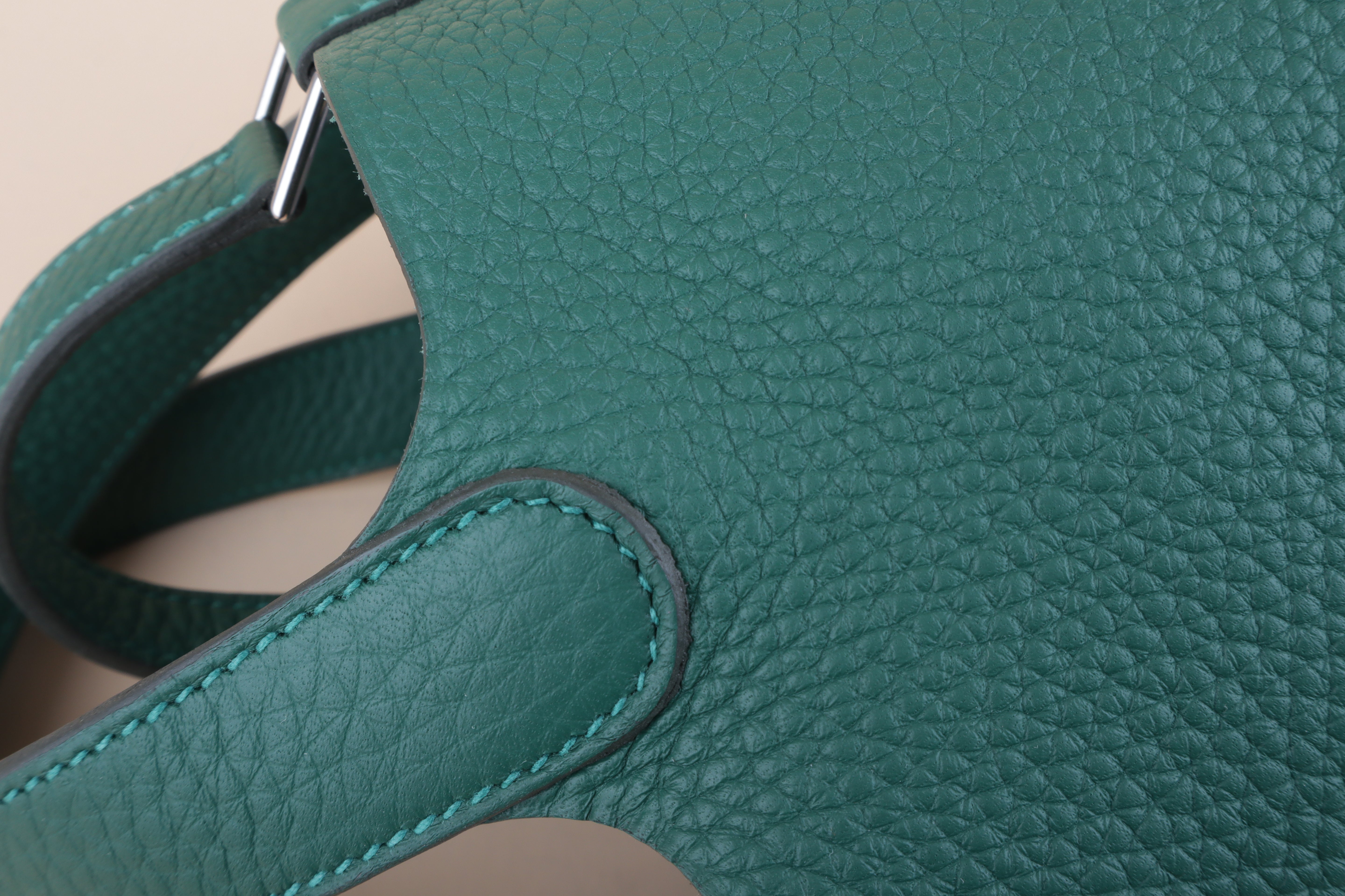 Hermes Vert Moyen Picotin Lock 18 Bag