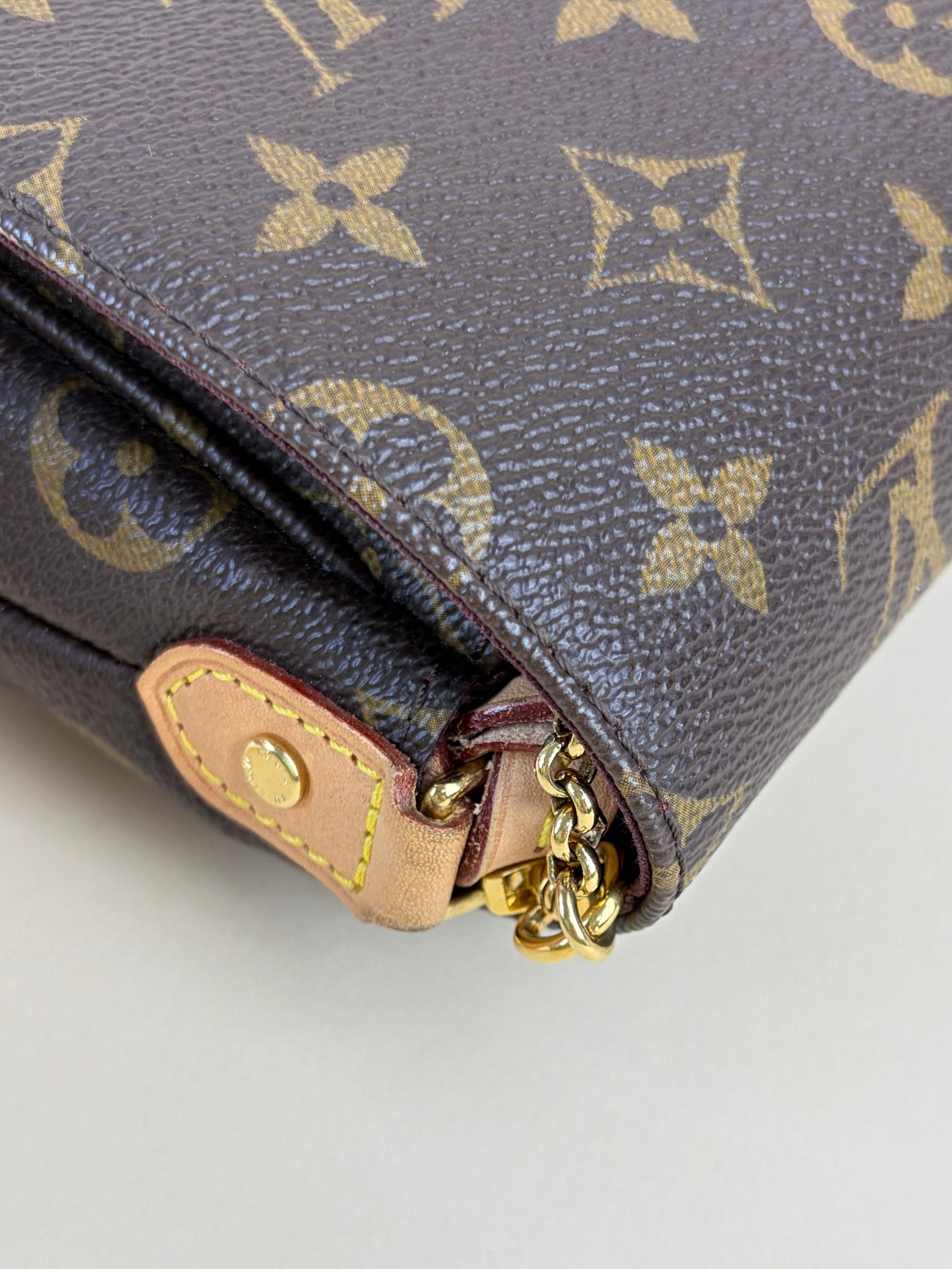 Louis Vuitton Monogram canvas favorite mm bag
