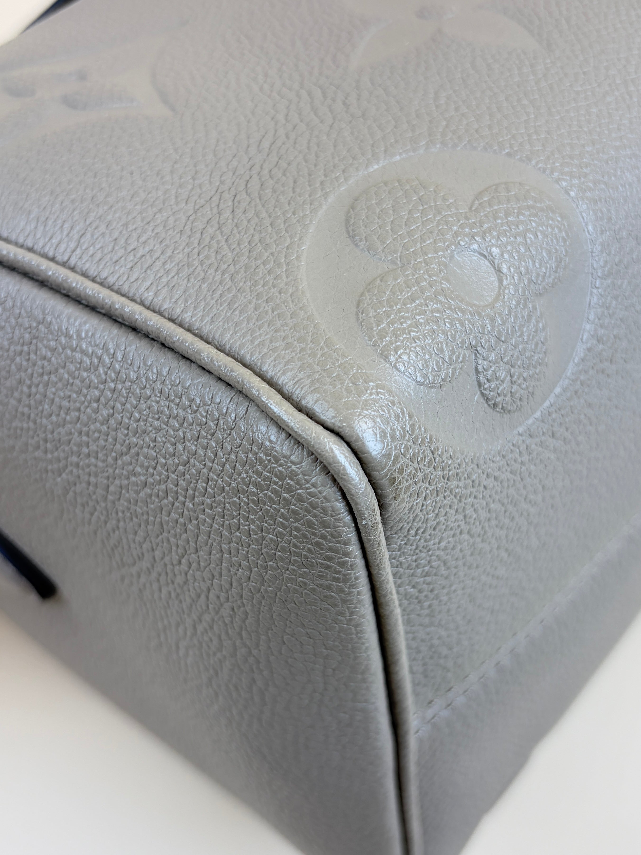 louis Vuitton turtledove monogram empreinte speedy bandouliere 25