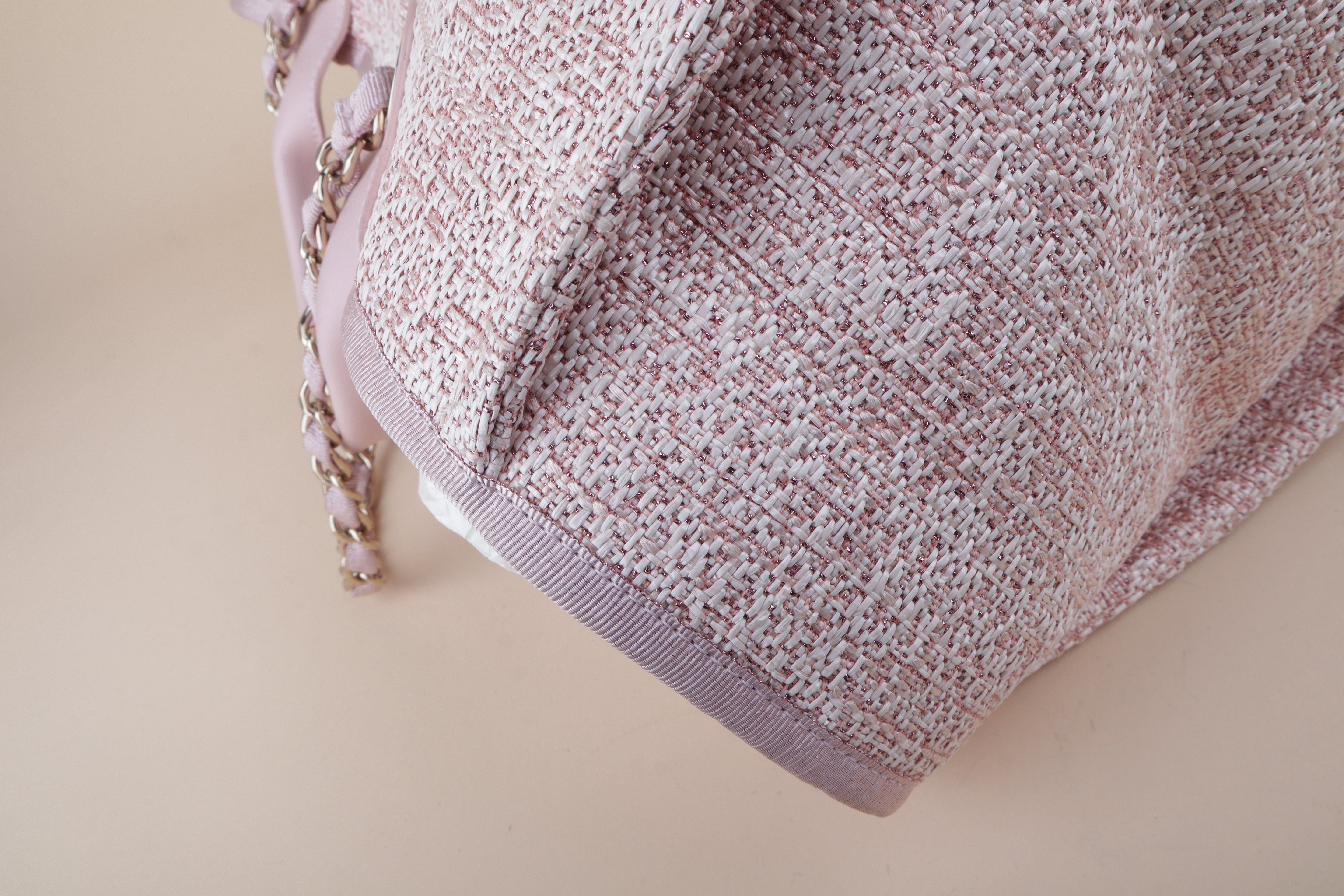 Chanel pink Deauville Tote Lurex Boucle Medium Bag