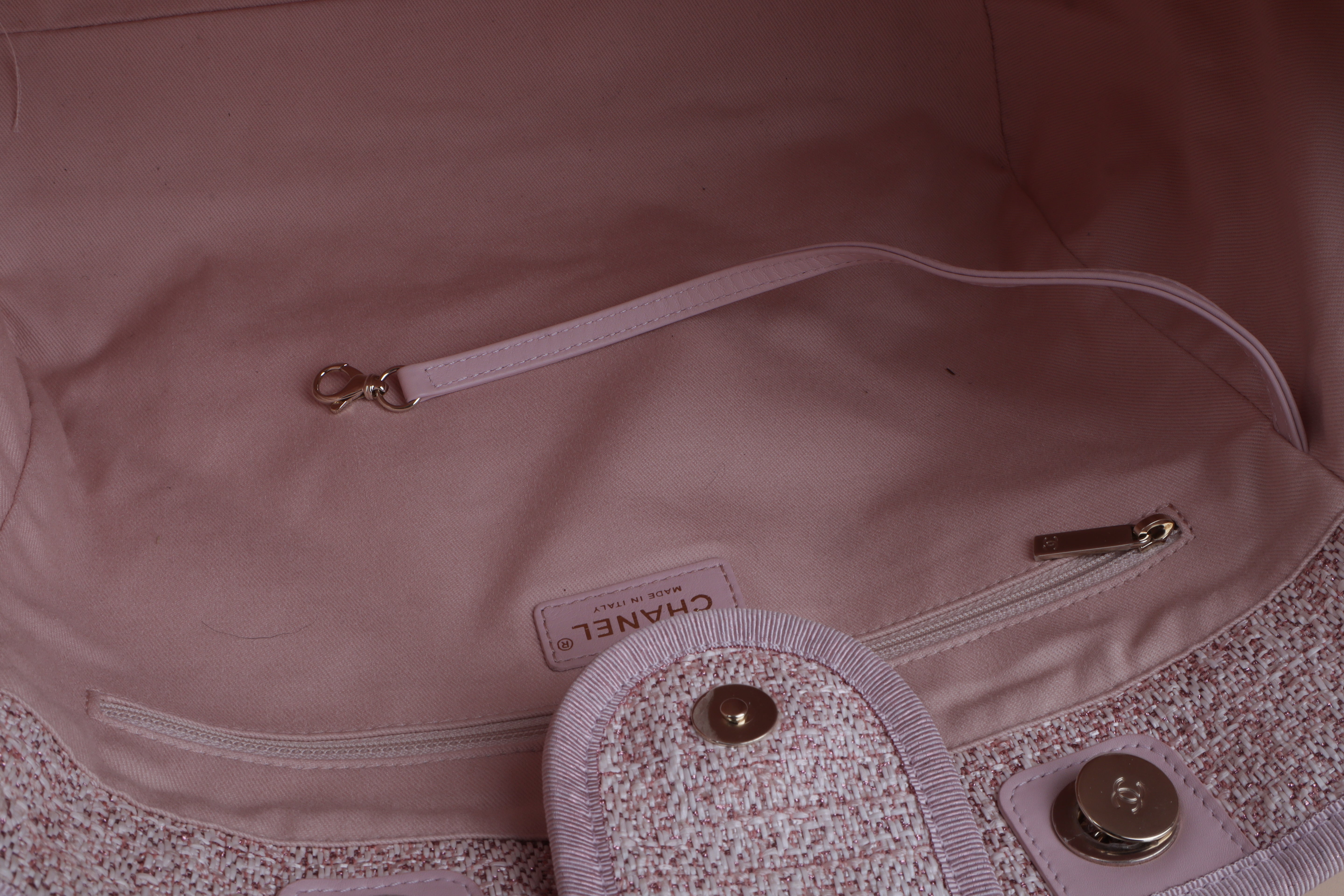 Chanel pink Deauville Tote Lurex Boucle Medium Bag