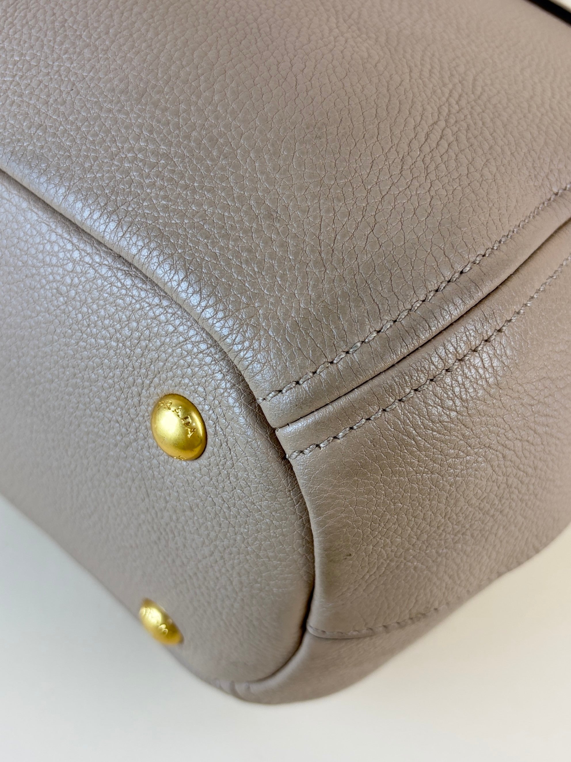 Prada cammeo vitello phenix tote bag