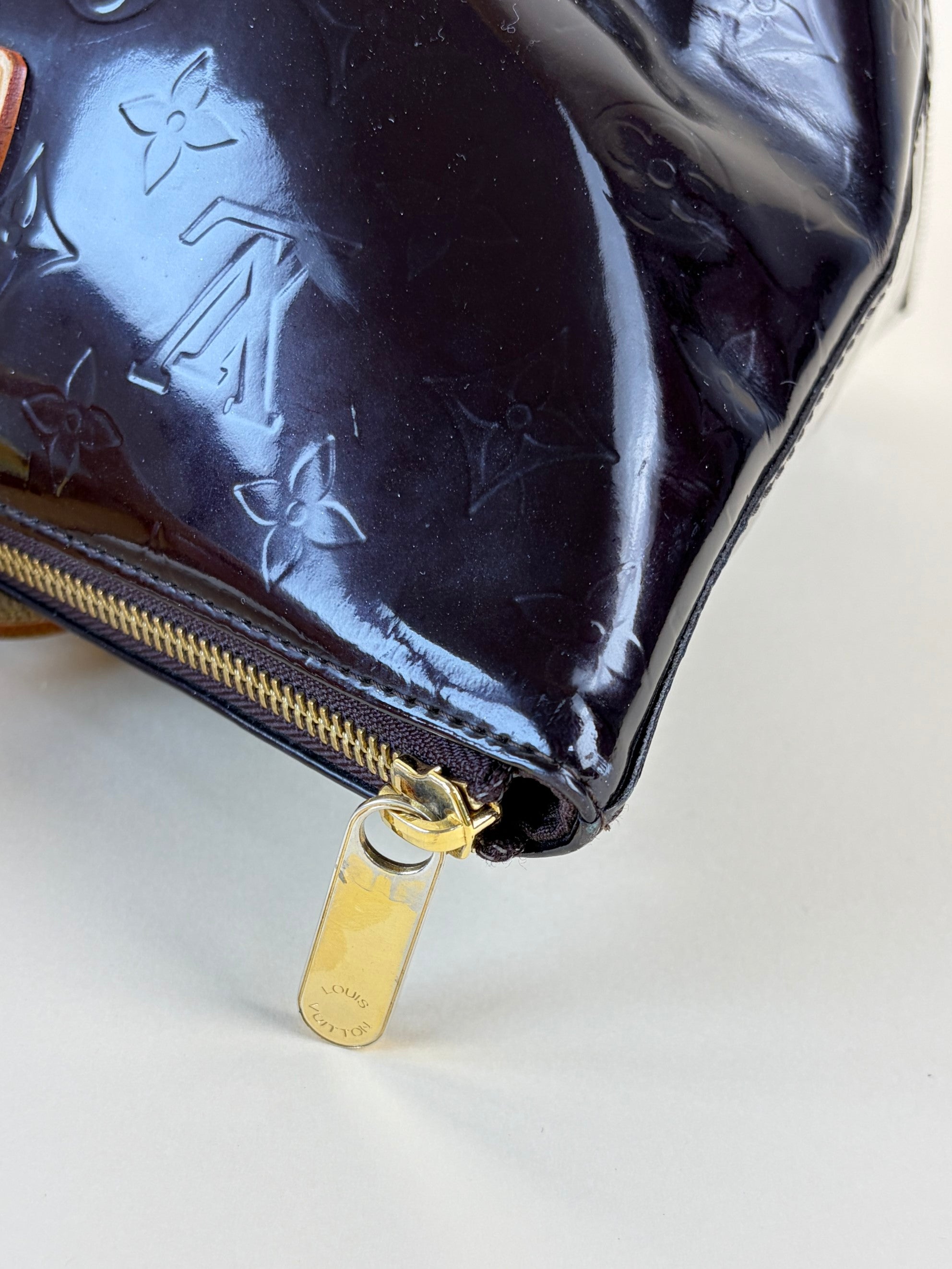 Louis Vuitton Amarante Monogram Vernis Bellevue Tote Bag