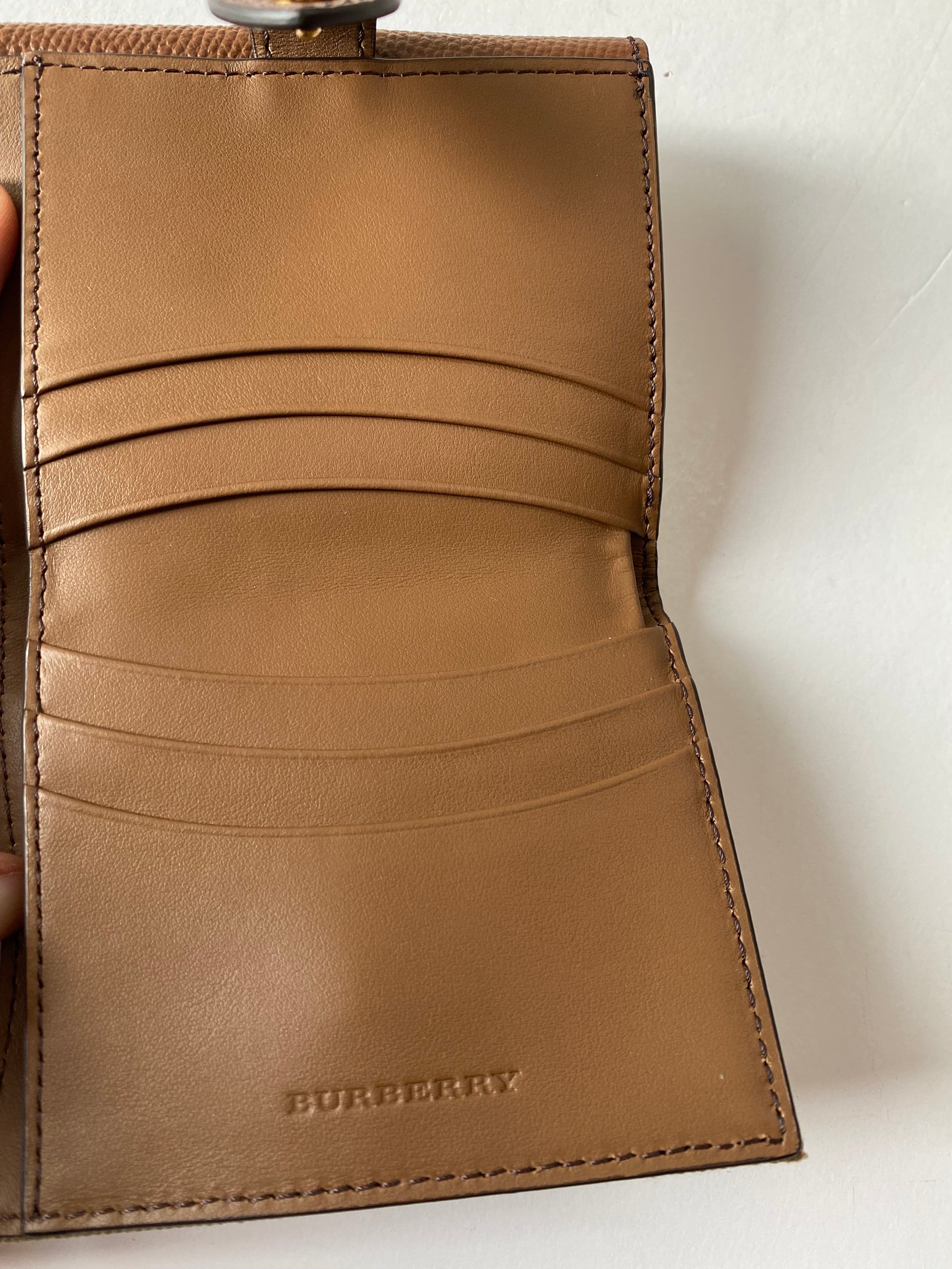 Burberry House Check Compact Wallet