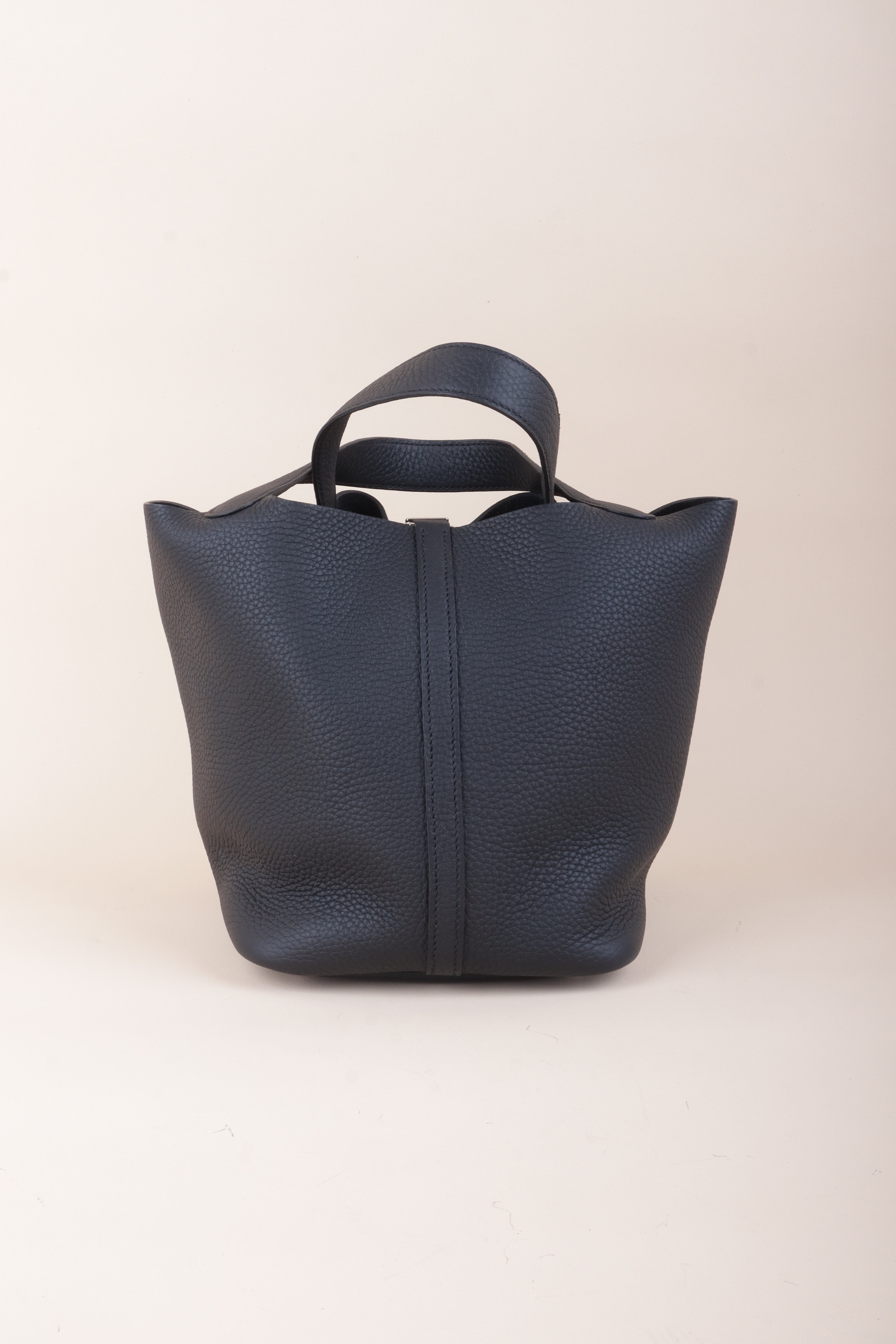Hermes black taurillon Clemence picotin 22