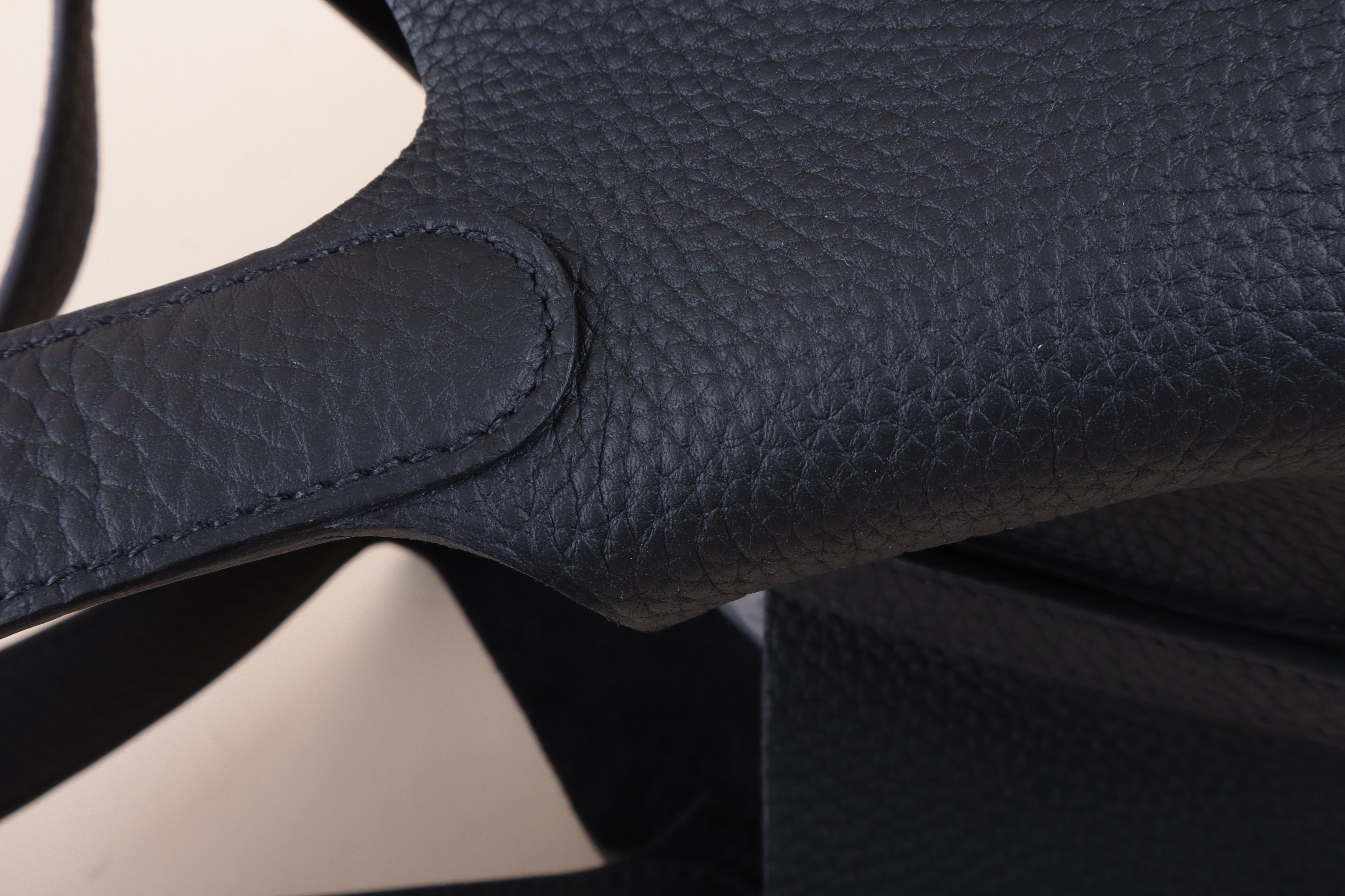 Hermes black taurillon Clemence picotin 22