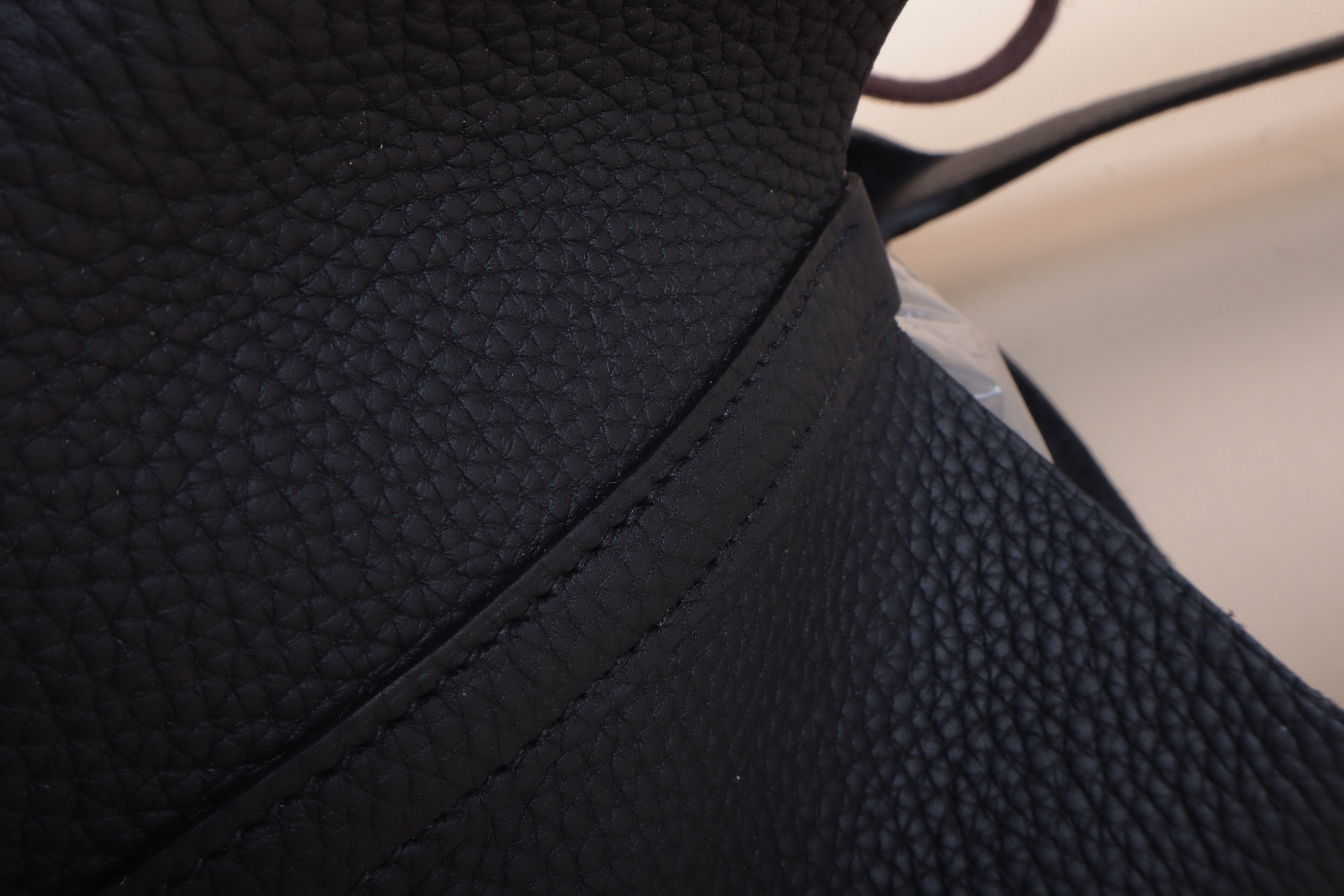 Hermes black taurillon Clemence picotin 22