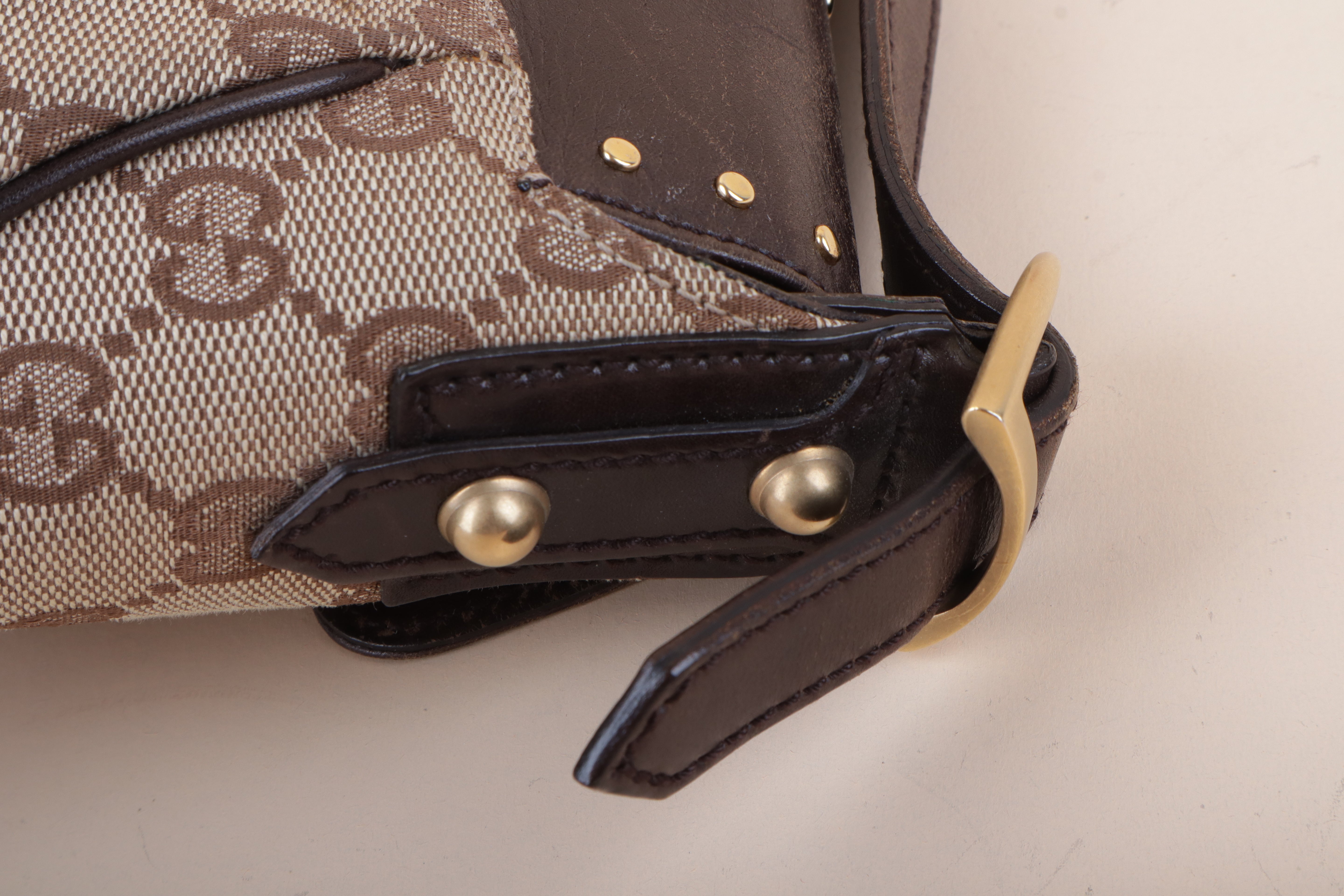 Gucci beige and ebony gg canvas horsebit
