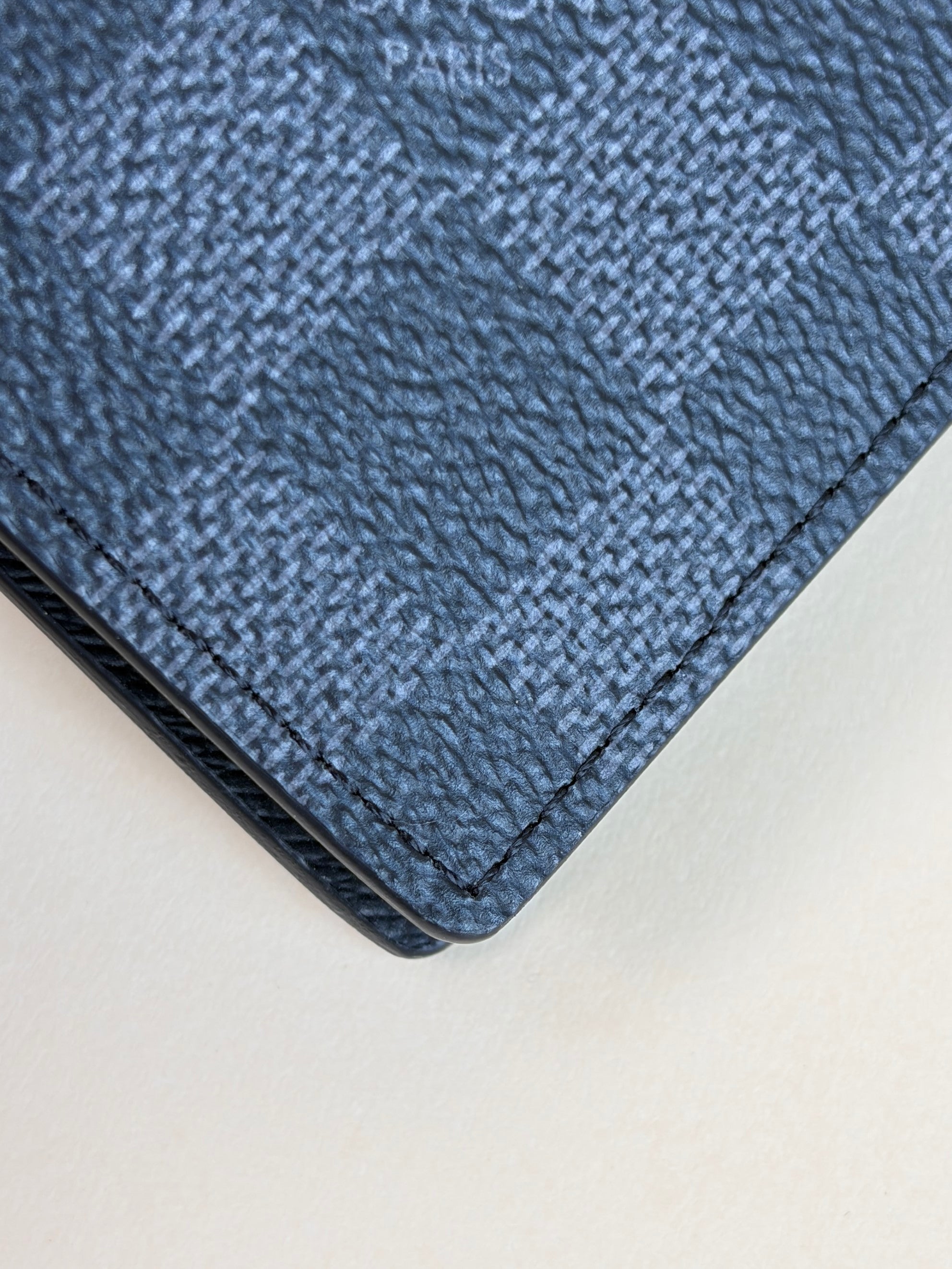 Louis Vuitton admire sar graphite compact small fold men wallet