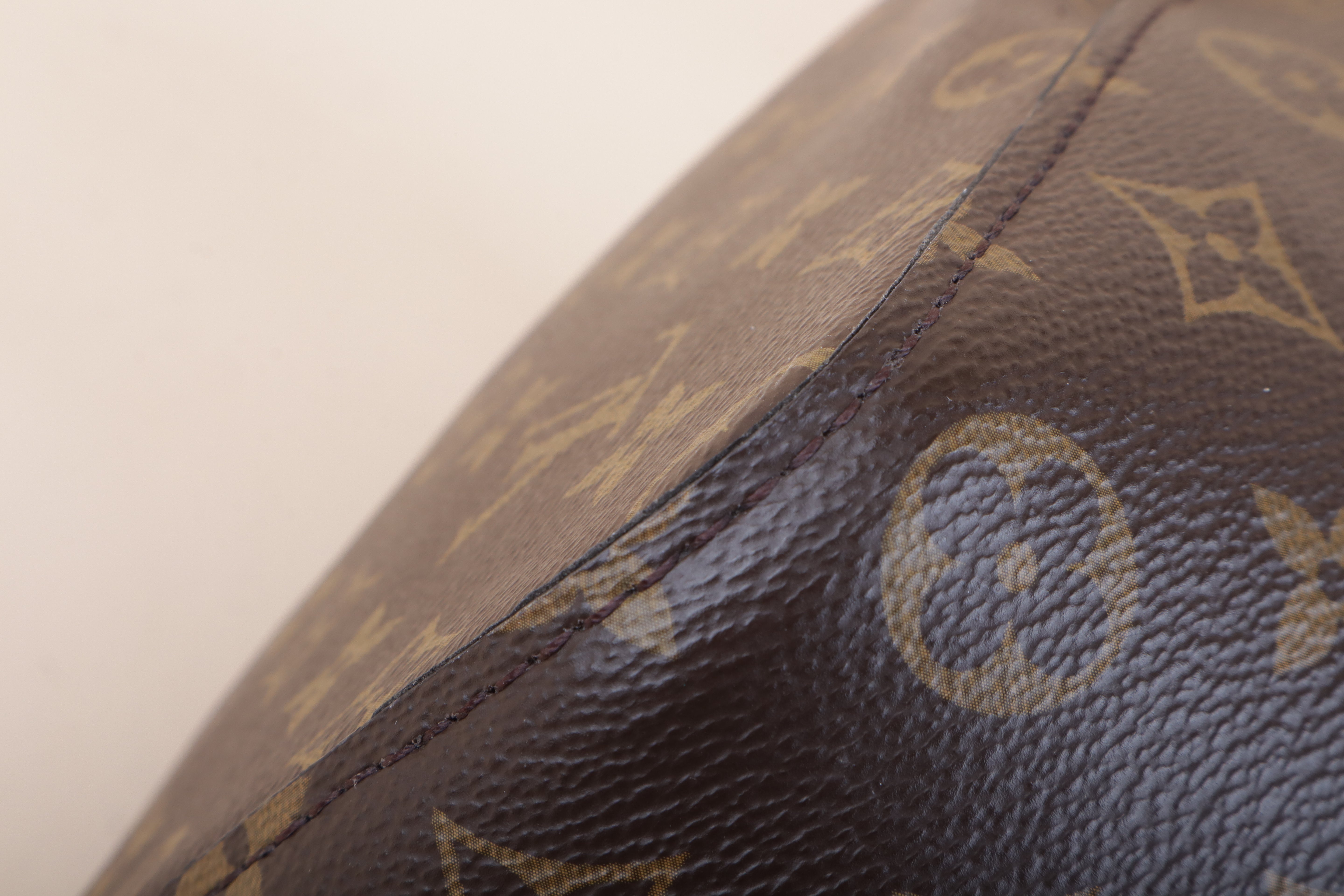 Louis Vuitton Monogram Black Neonoe mm