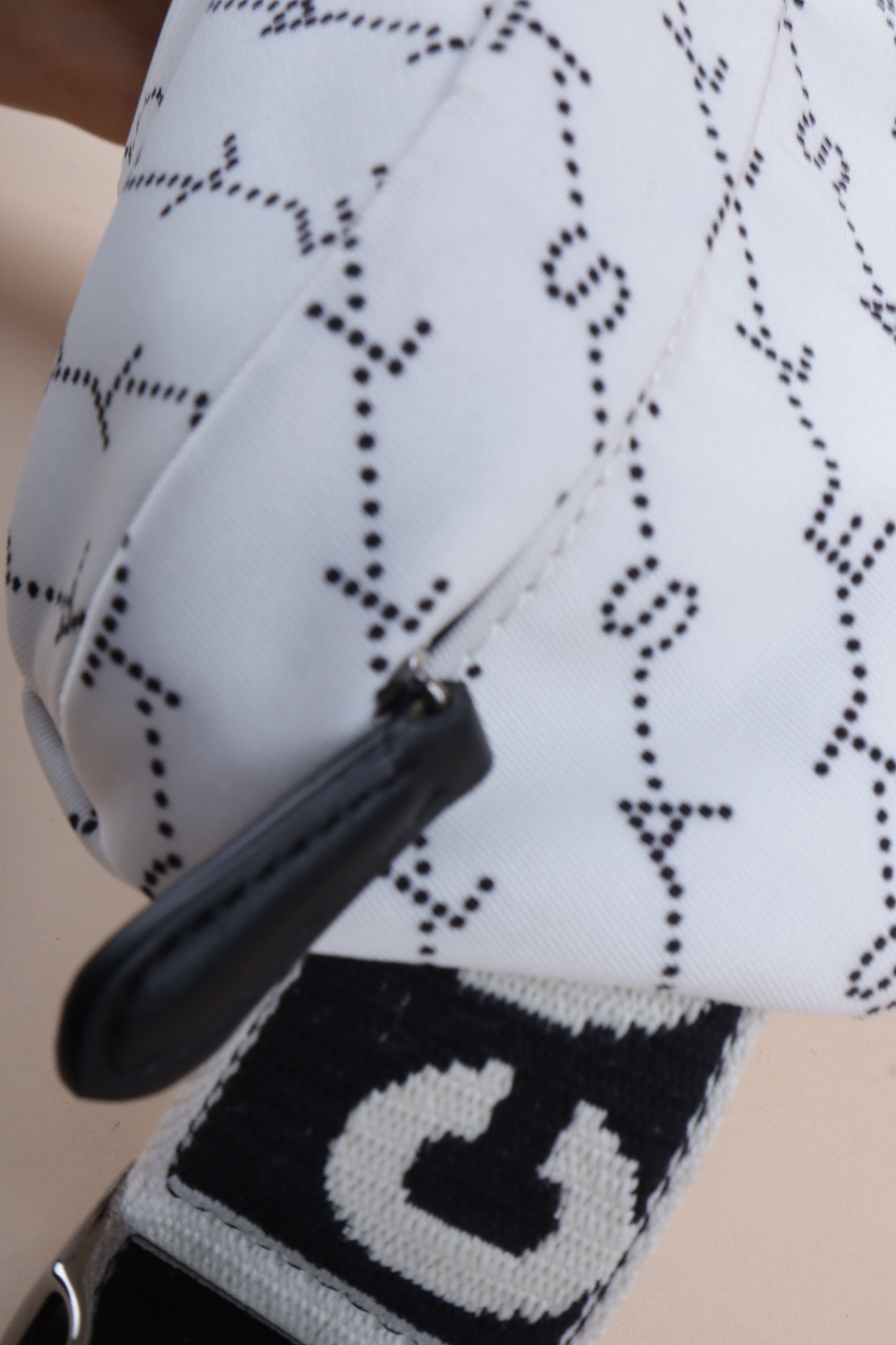 Stella Mccartney waist bag bicolor black and white