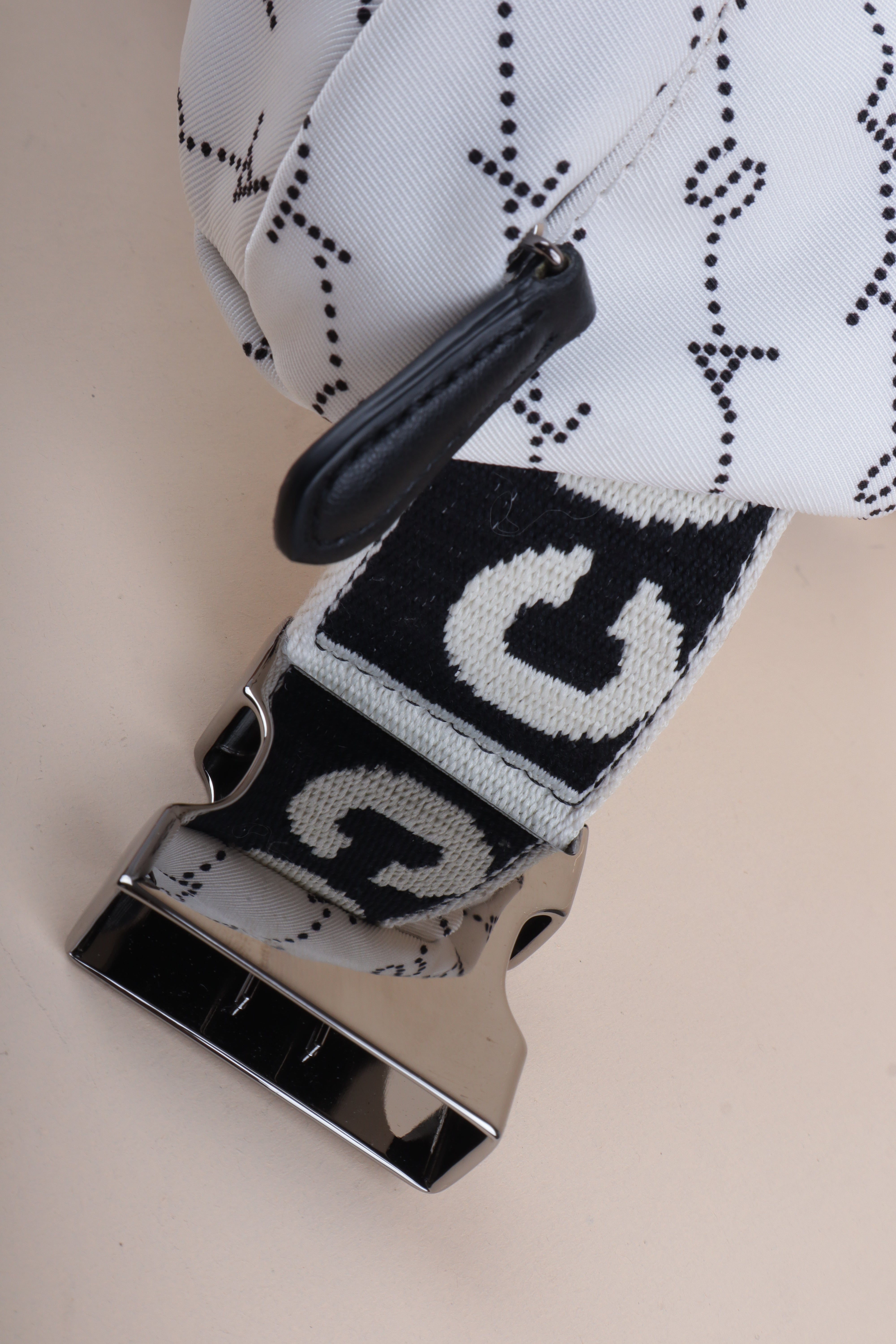 Stella Mccartney waist bag bicolor black and white