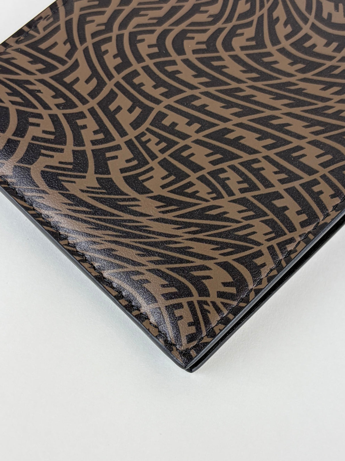 Fendi x Sarah Coleman black/brown ff vertigo bifold wallet