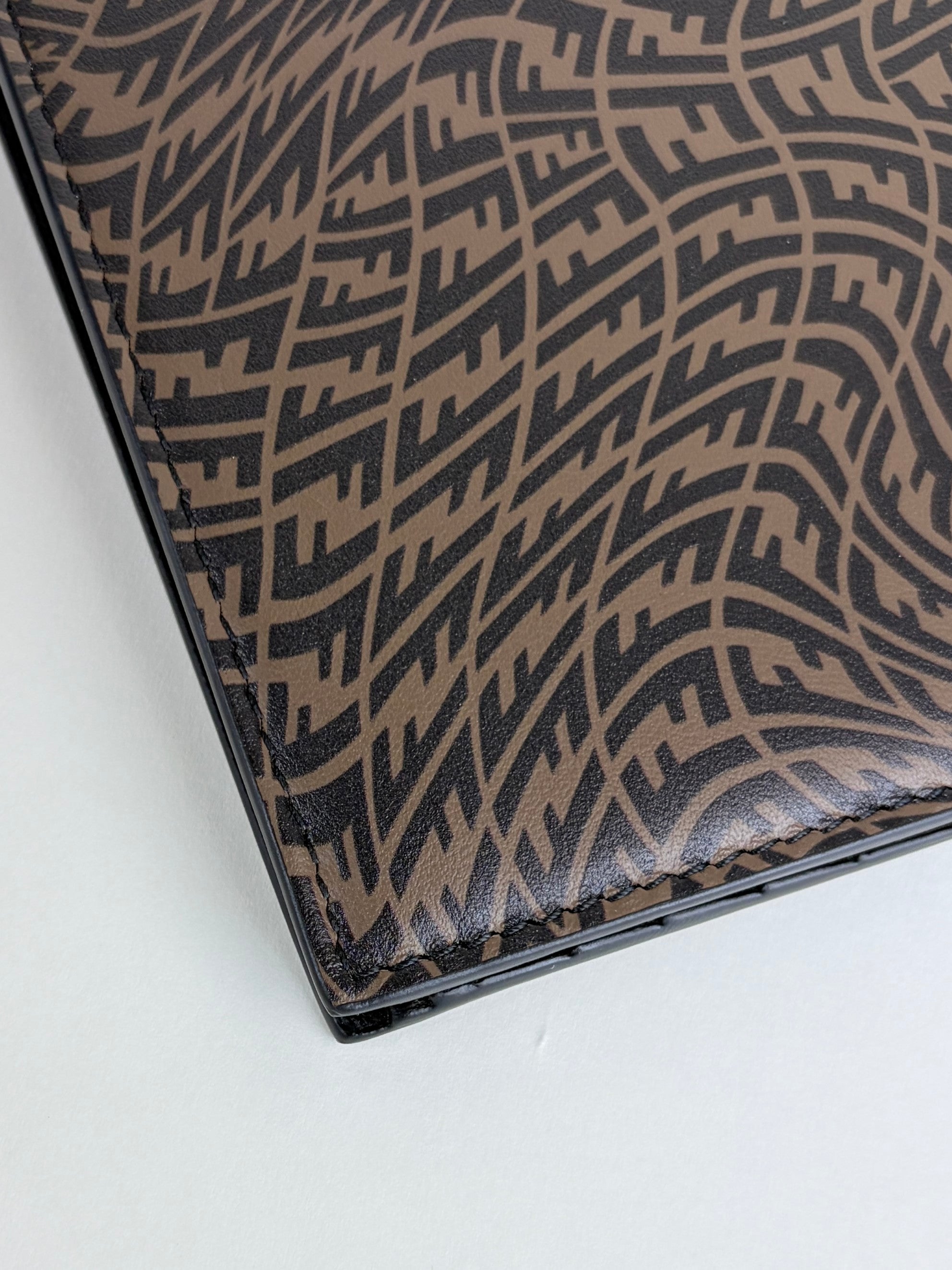 Fendi x Sarah Coleman black/brown ff vertigo bifold wallet
