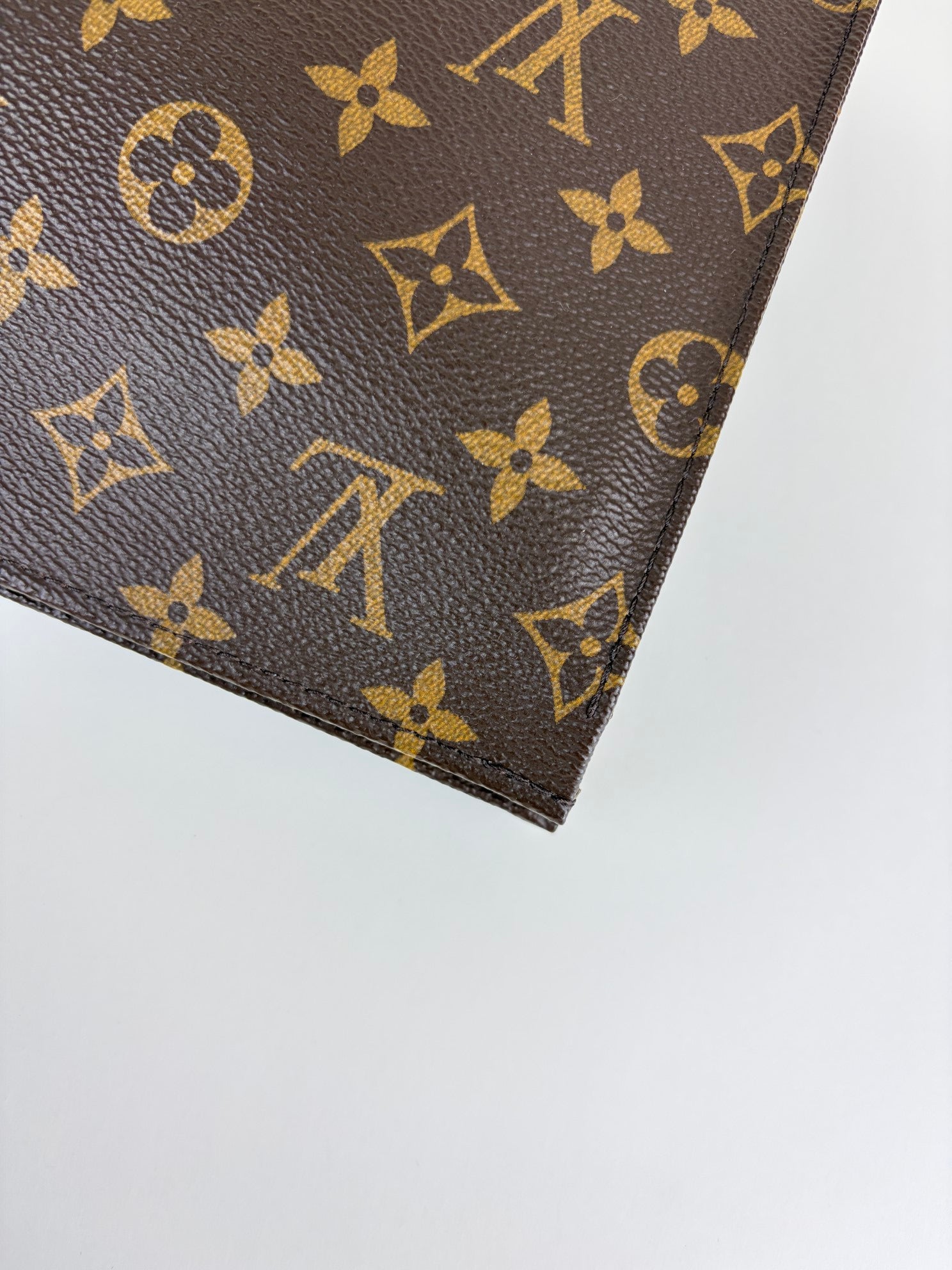 louis Vuitton monogram canvas toilette gm pouch